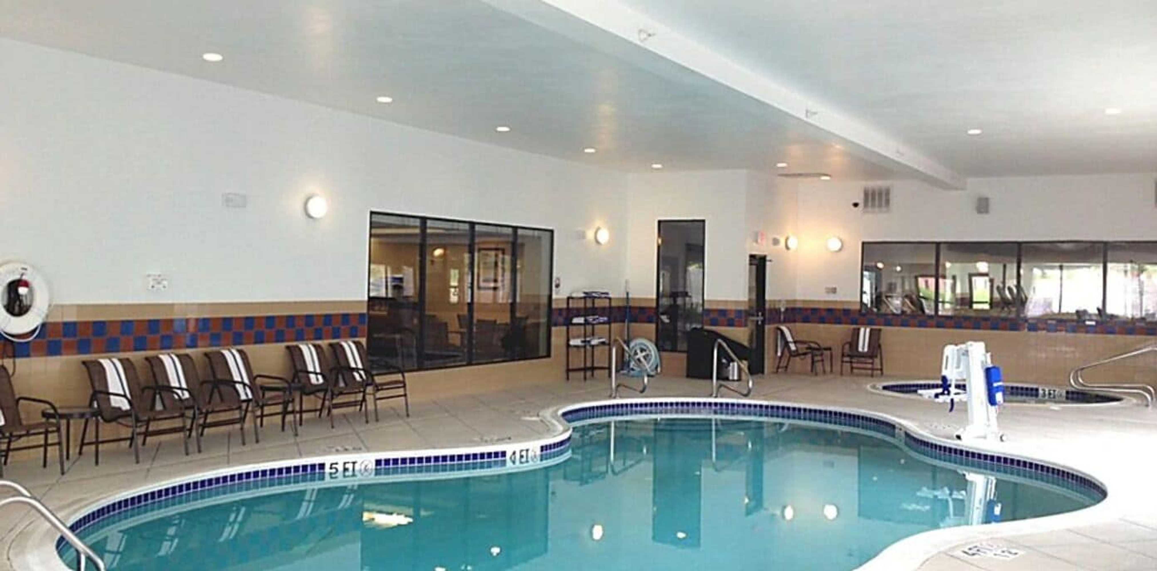 Gift card for Holiday Inn Express & Suites Bridgeport by Ihg Gift card for Holiday Inn Express & Suites Bridgeport by Ihg