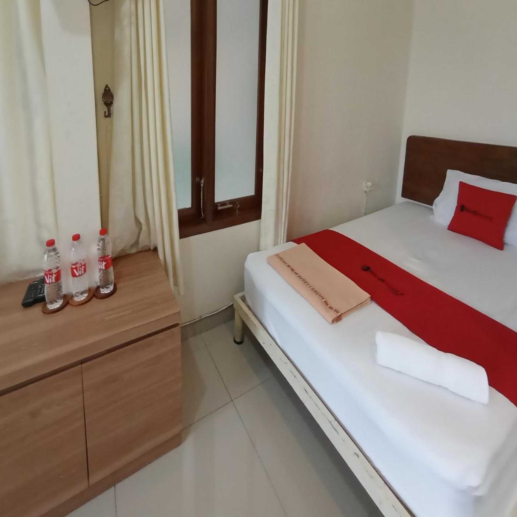 Gift card for Super Oyo 3314 Syariah House