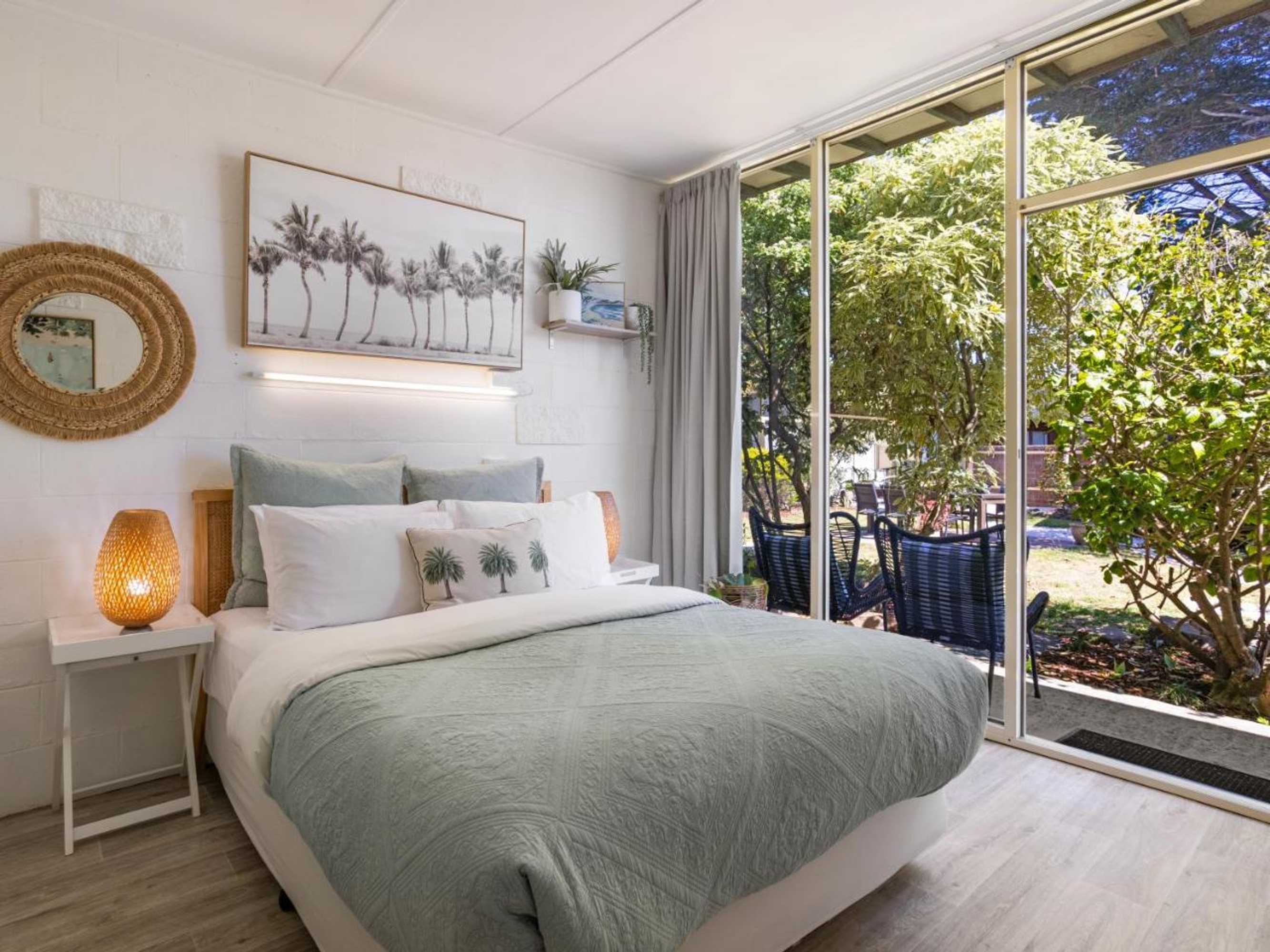 Gift card for Beach Holiday Apartments Motel