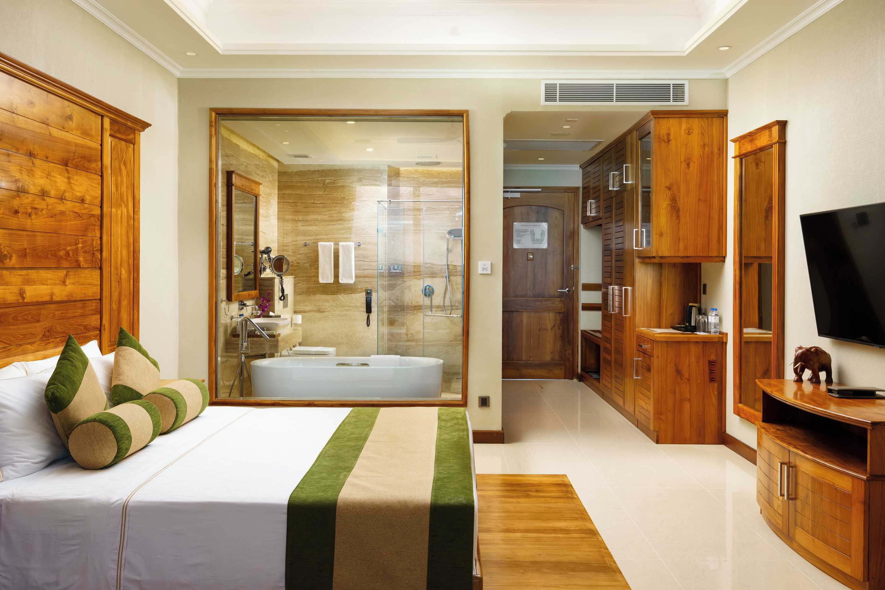 Gift card for Araliya Beach Resort & Spa Unawatuna- Where You Meet The Sea All Year Gift card for Araliya Beach Resort & Spa Unawatuna- Where You Meet The Sea All Year