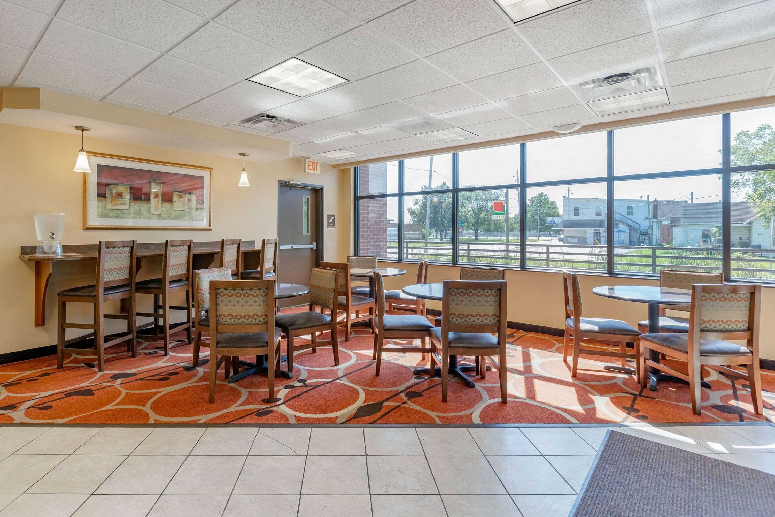Gift card for Econo Lodge Inn & Suites Fairgrounds Gift card for Econo Lodge Inn & Suites Fairgrounds
