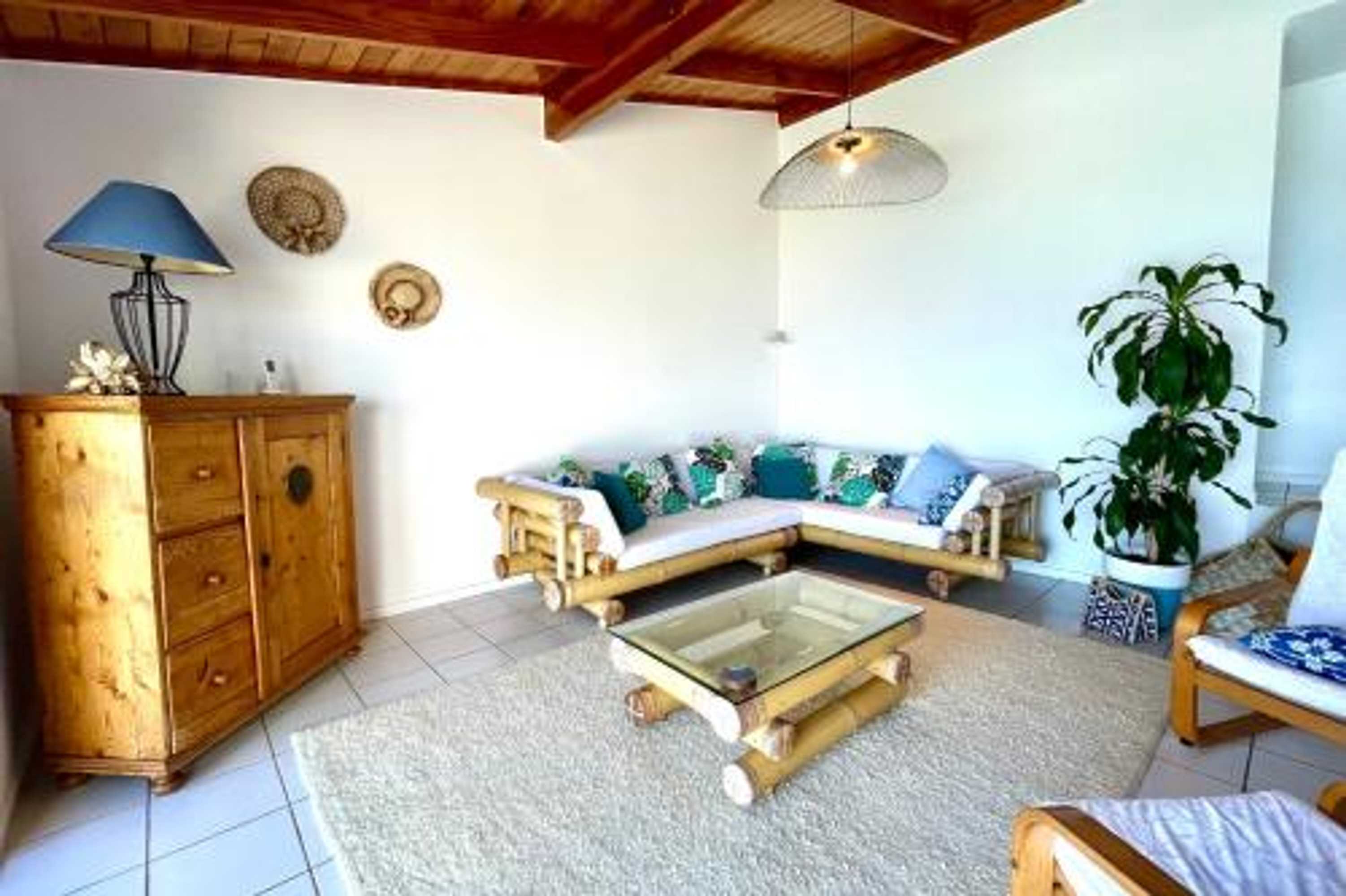 Gift card for Villa Tiare Amazing View - Private Pool - 4 Bedrooms- up to 7 Pers Gift card for Villa Tiare Amazing View - Private Pool - 4 Bedrooms- up to 7 Pers