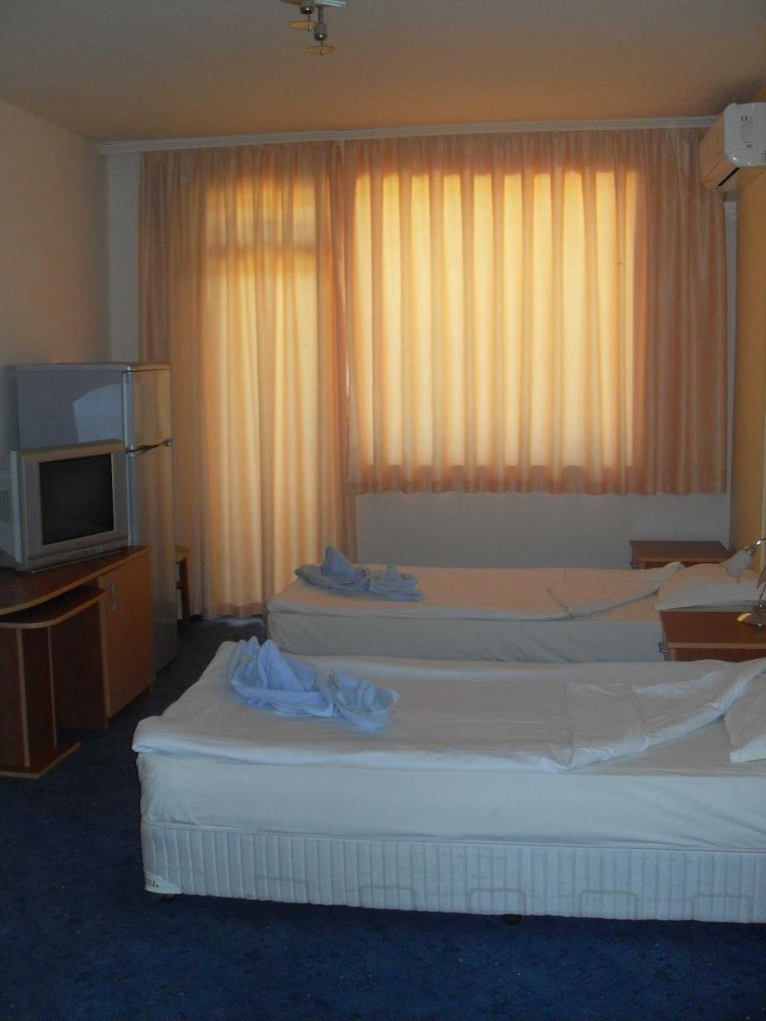 Gift card for Hotel Amigos