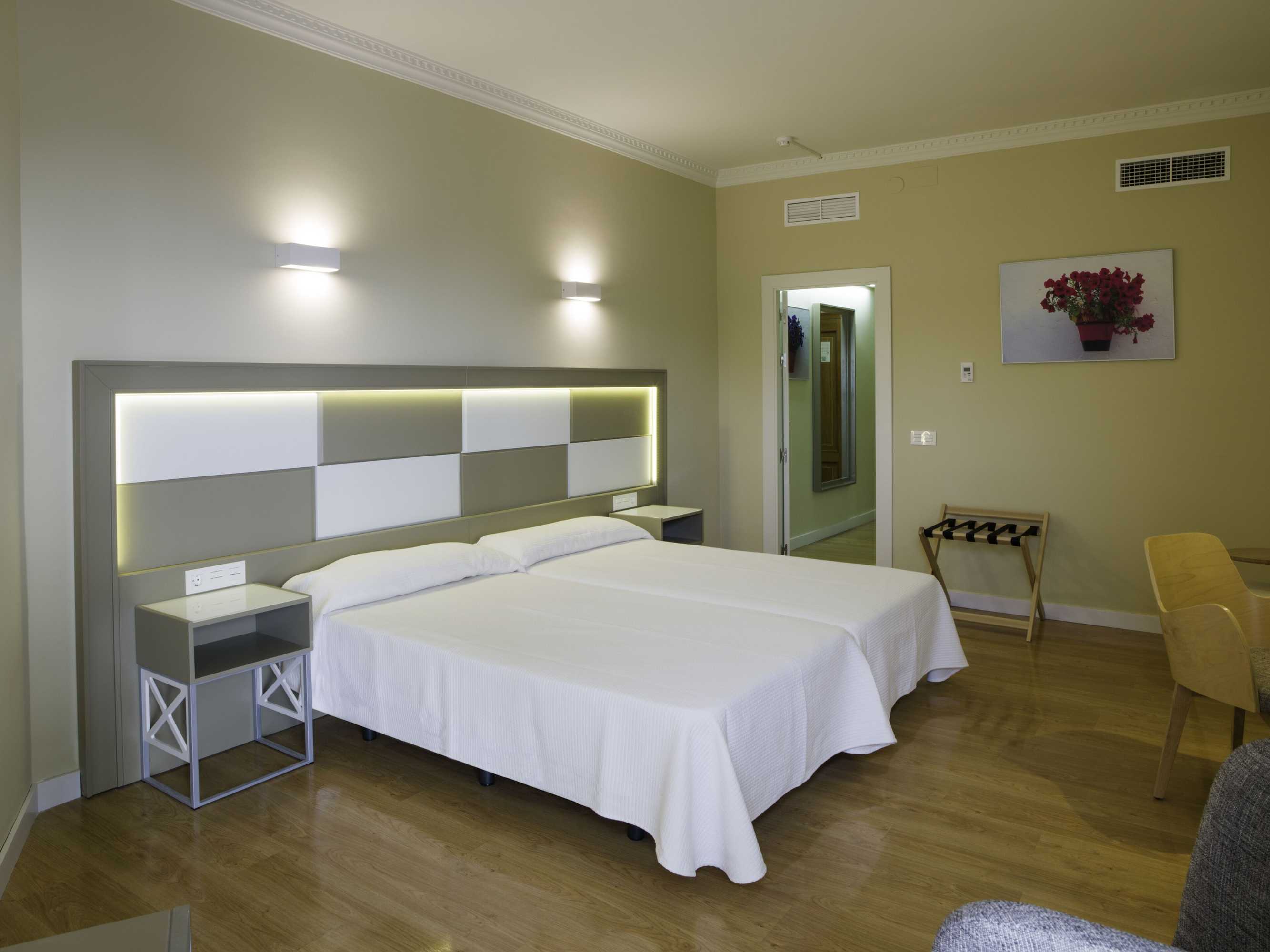 Gift card for Hotel Monarque Torreblanca Gift card for Hotel Monarque Torreblanca