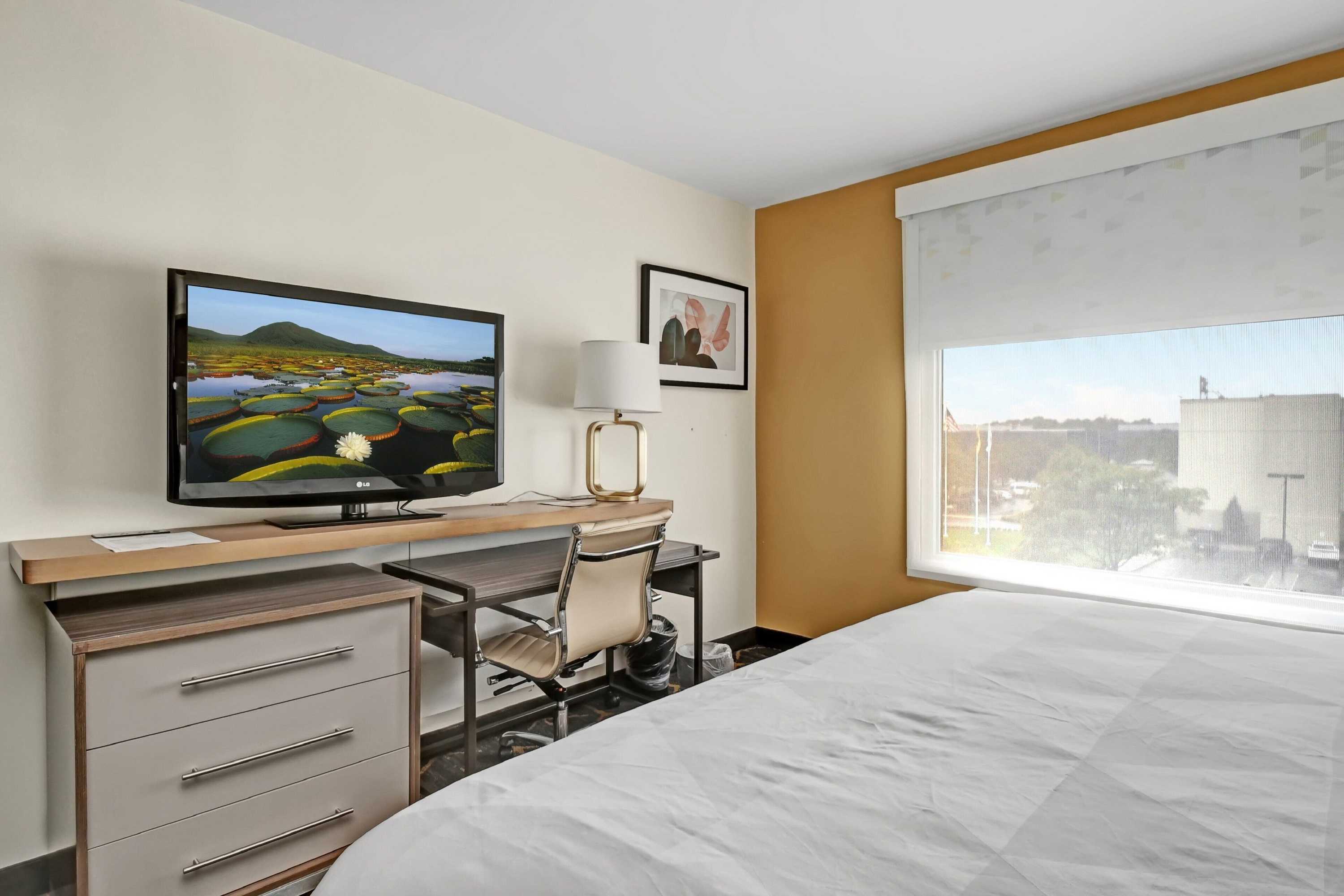 Gift card for Holiday Inn Piscataway Somerset by Ihg Gift card for Holiday Inn Piscataway Somerset by Ihg