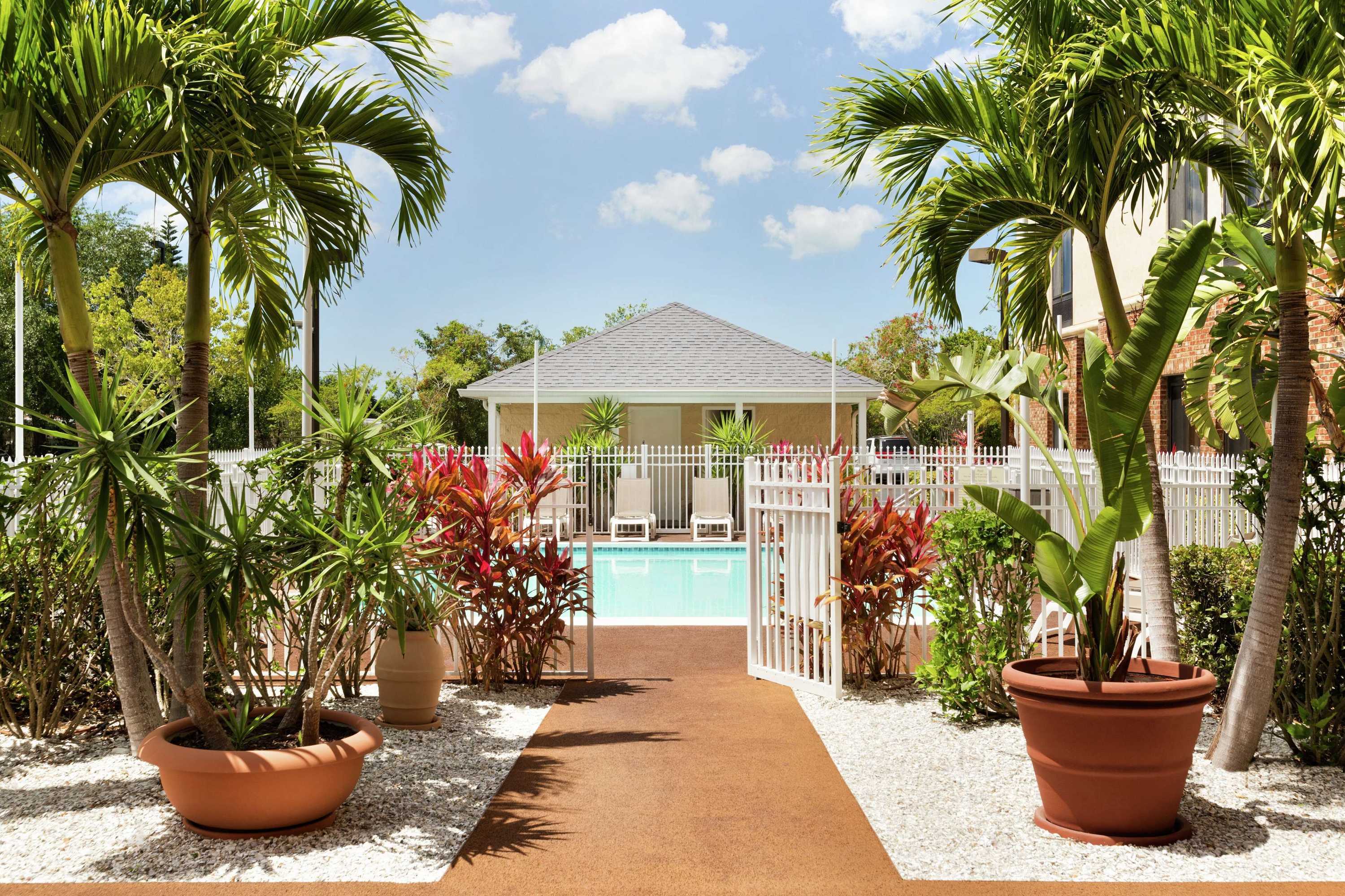 Gift card for Hampton Inn & Suites Tarpon Springs Gift card for Hampton Inn & Suites Tarpon Springs