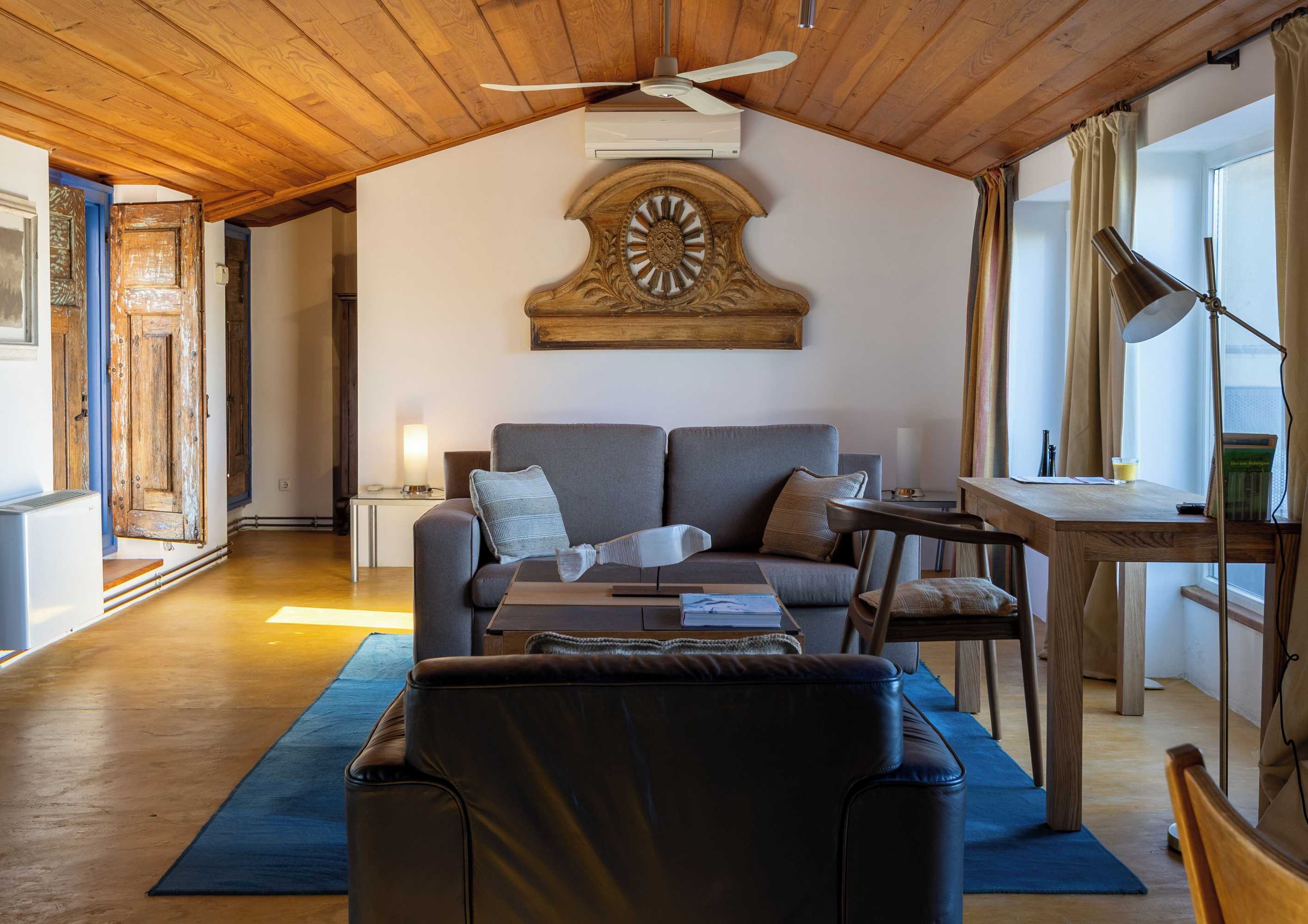 Gift card for Quinta do Barrieiro - Art Selection by Maria Leal da Costa