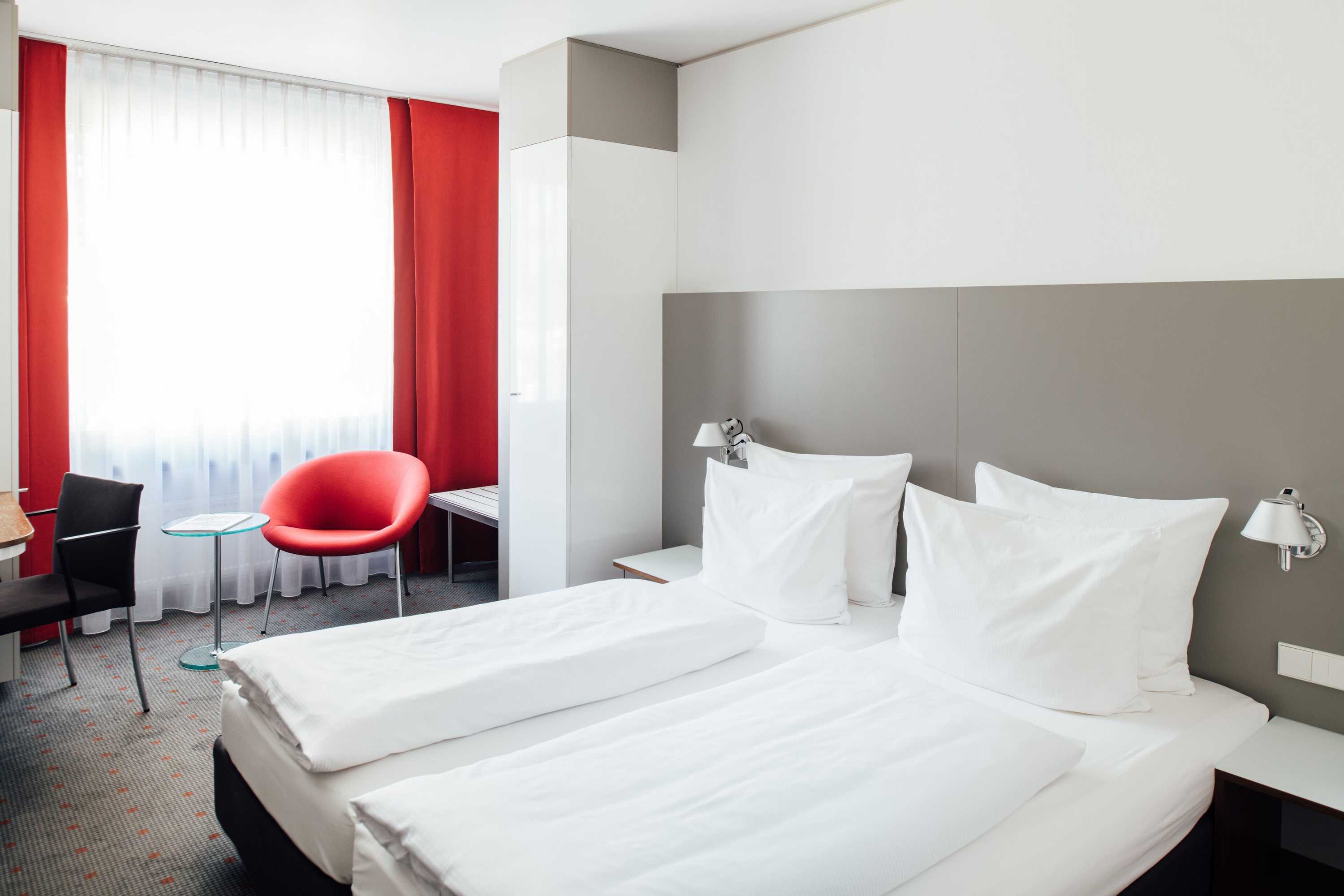 Gift card for Vienna House Easy by Wyndham Stuttgart Gift card for Vienna House Easy by Wyndham Stuttgart
