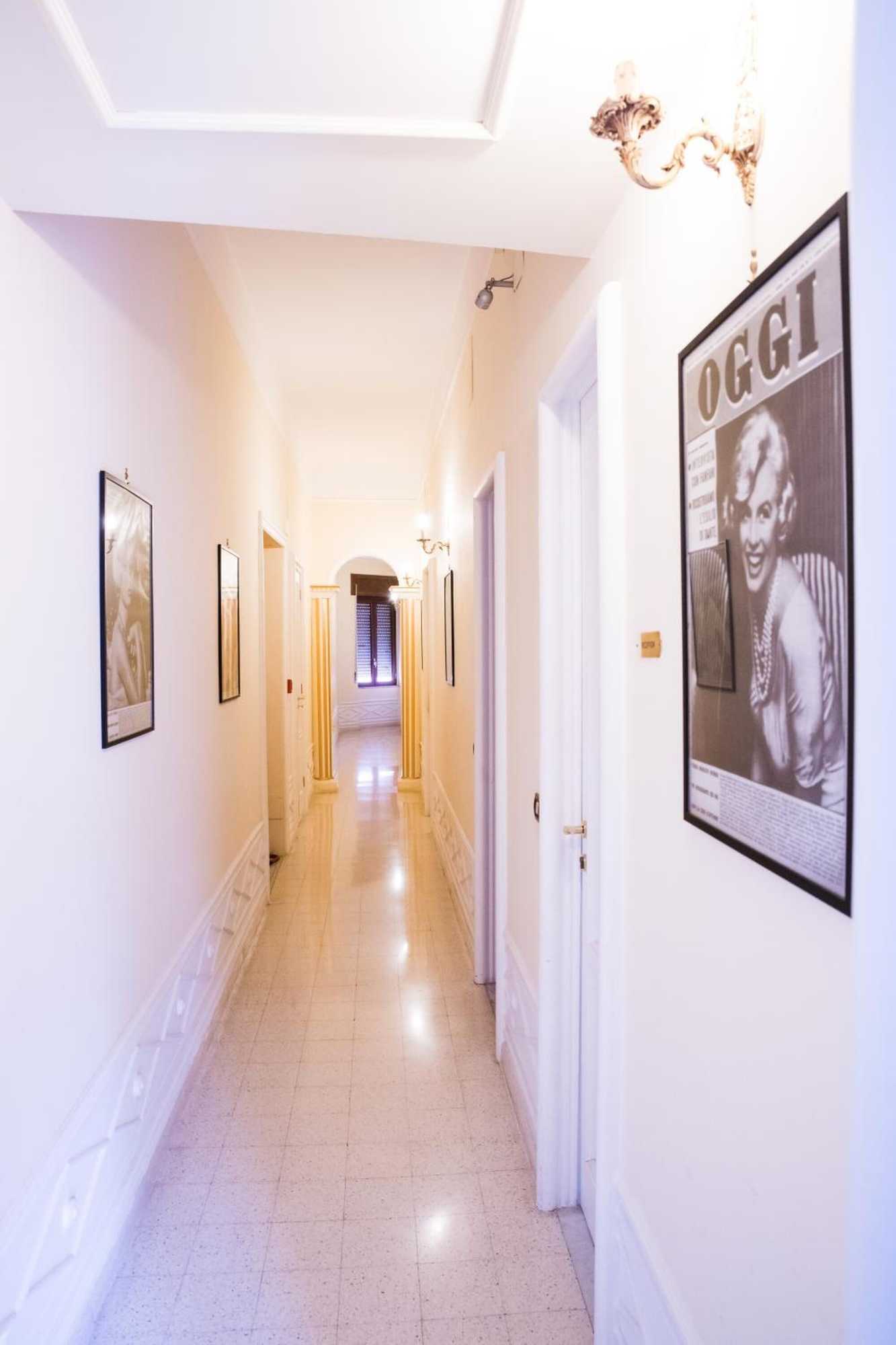 Gift card for Vittoria Guest House - Battipaglia Gift card for Vittoria Guest House - Battipaglia