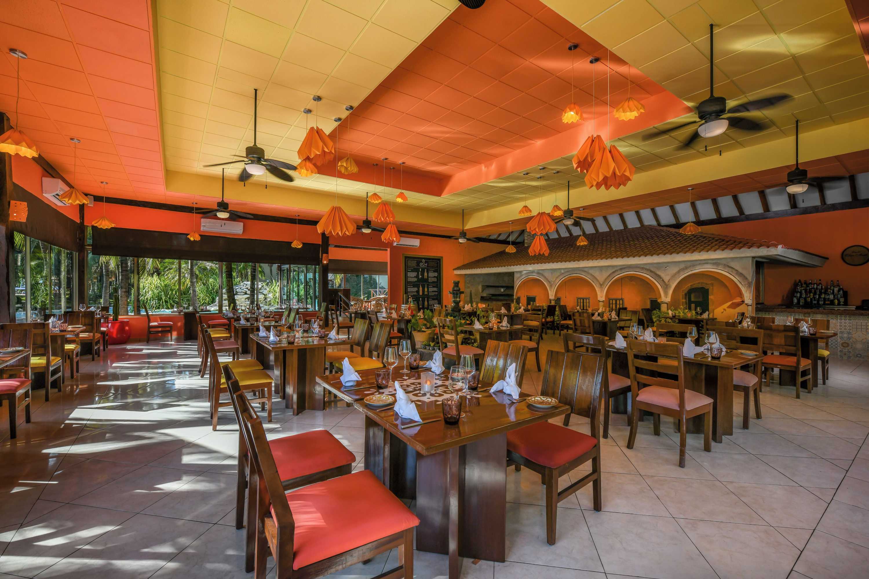 Gift card for El Dorado Royale, Catamarán, Cenote & More Inclusive Gift card for El Dorado Royale, Catamarán, Cenote & More Inclusive
