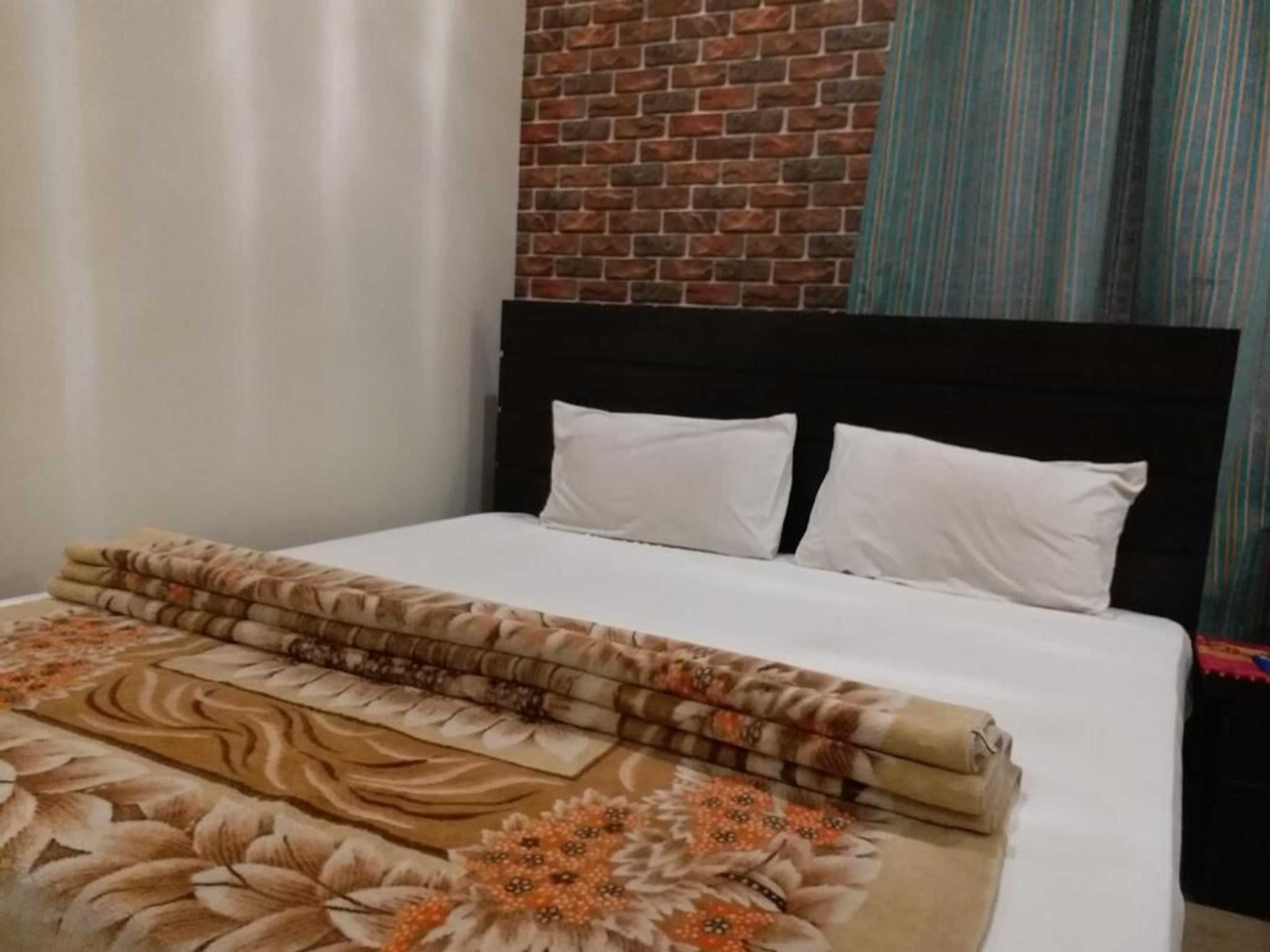 Gift card for Karachi Guest House Gulshan-E-Iqbal Gift card for Karachi Guest House Gulshan-E-Iqbal