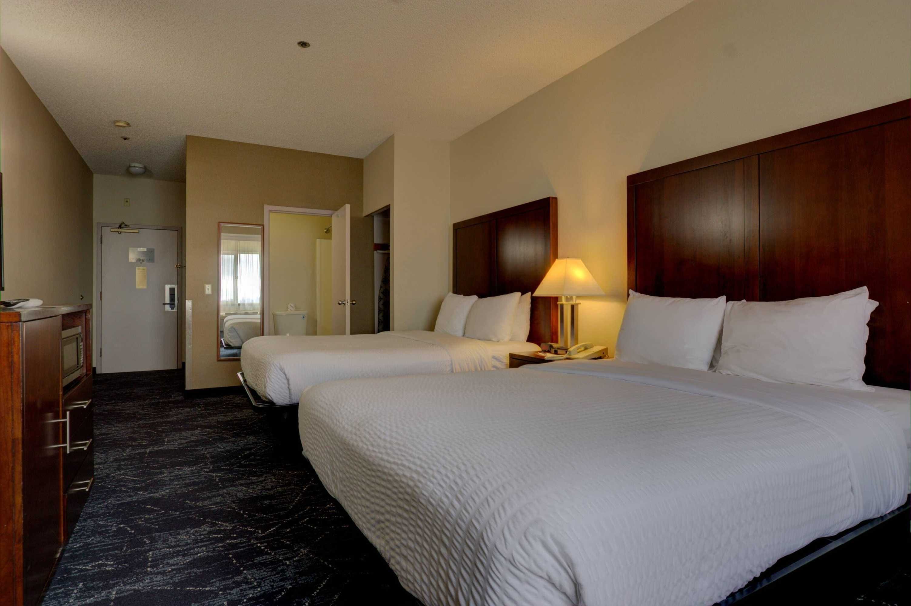 Gift card for Comfort Inn & Suites Seattle North