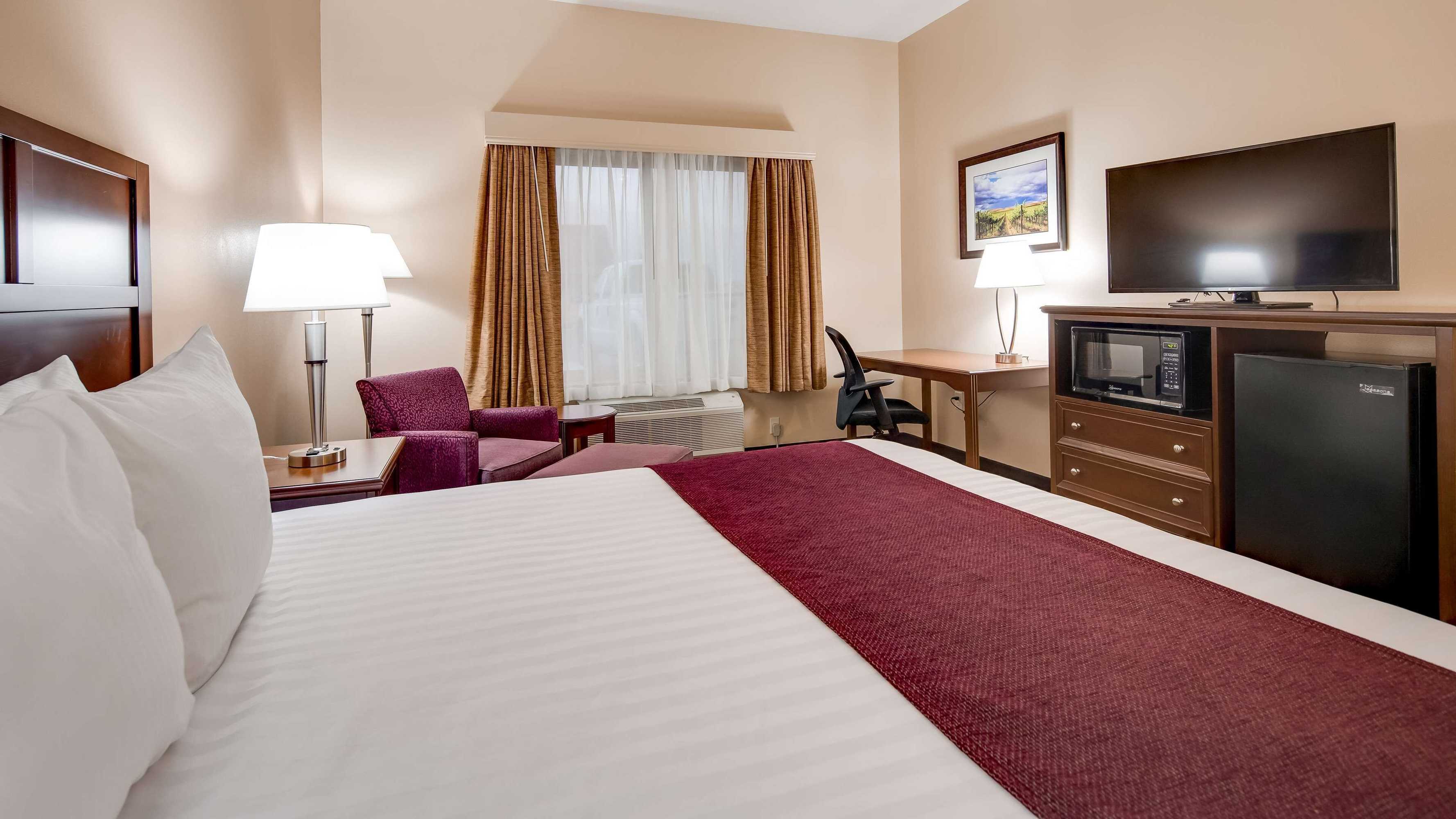 Gift card for Best Western Plus Grapevine Inn Gift card for Best Western Plus Grapevine Inn