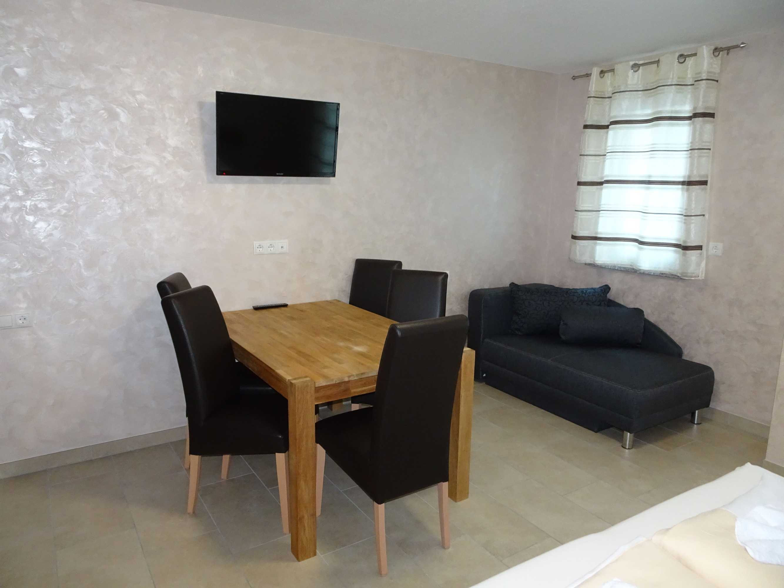 Gift card for Hilda Apartments Rust