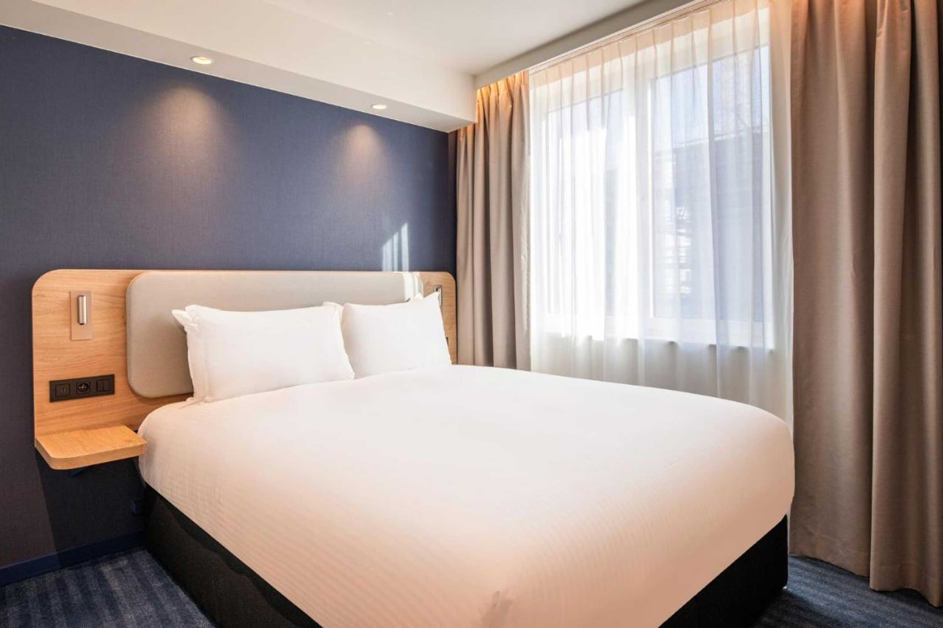 Gift card for Holiday Inn Express & Suites Ghent by Ihg