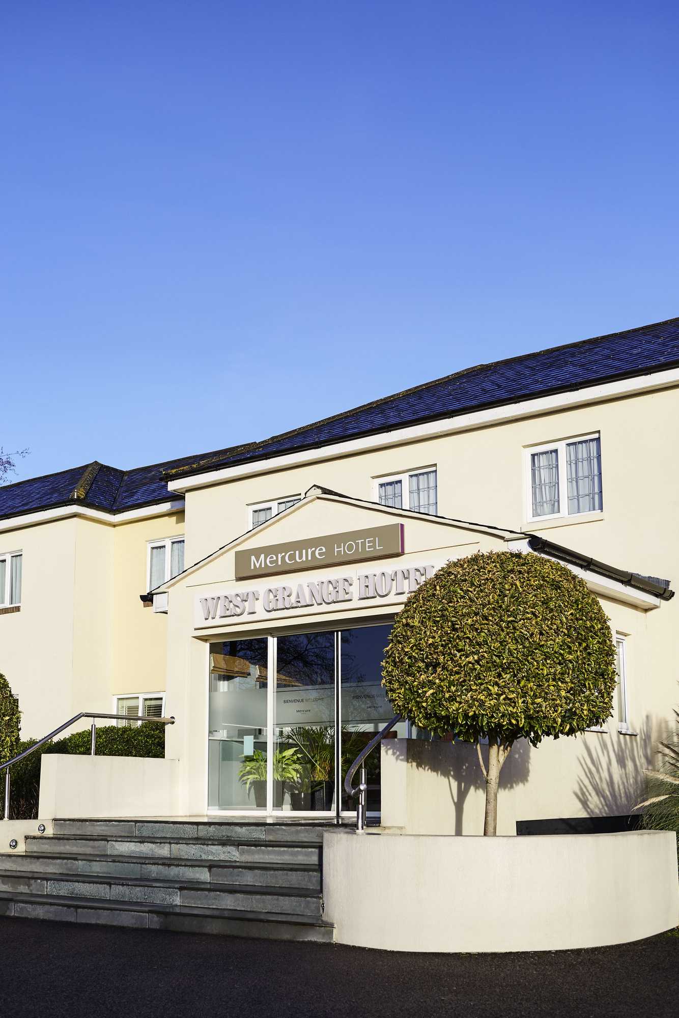 Gift card for Mercure Newbury West Grange Hotel Gift card for Mercure Newbury West Grange Hotel