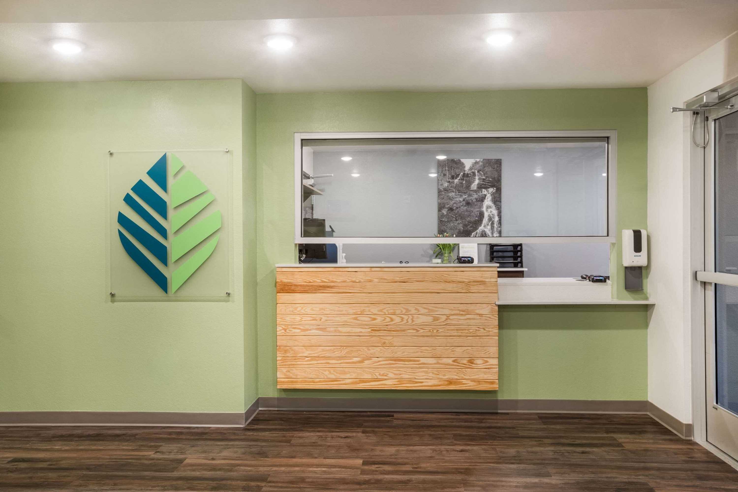 Gift card for Woodspring Suites Atlanta Newnan Gift card for Woodspring Suites Atlanta Newnan