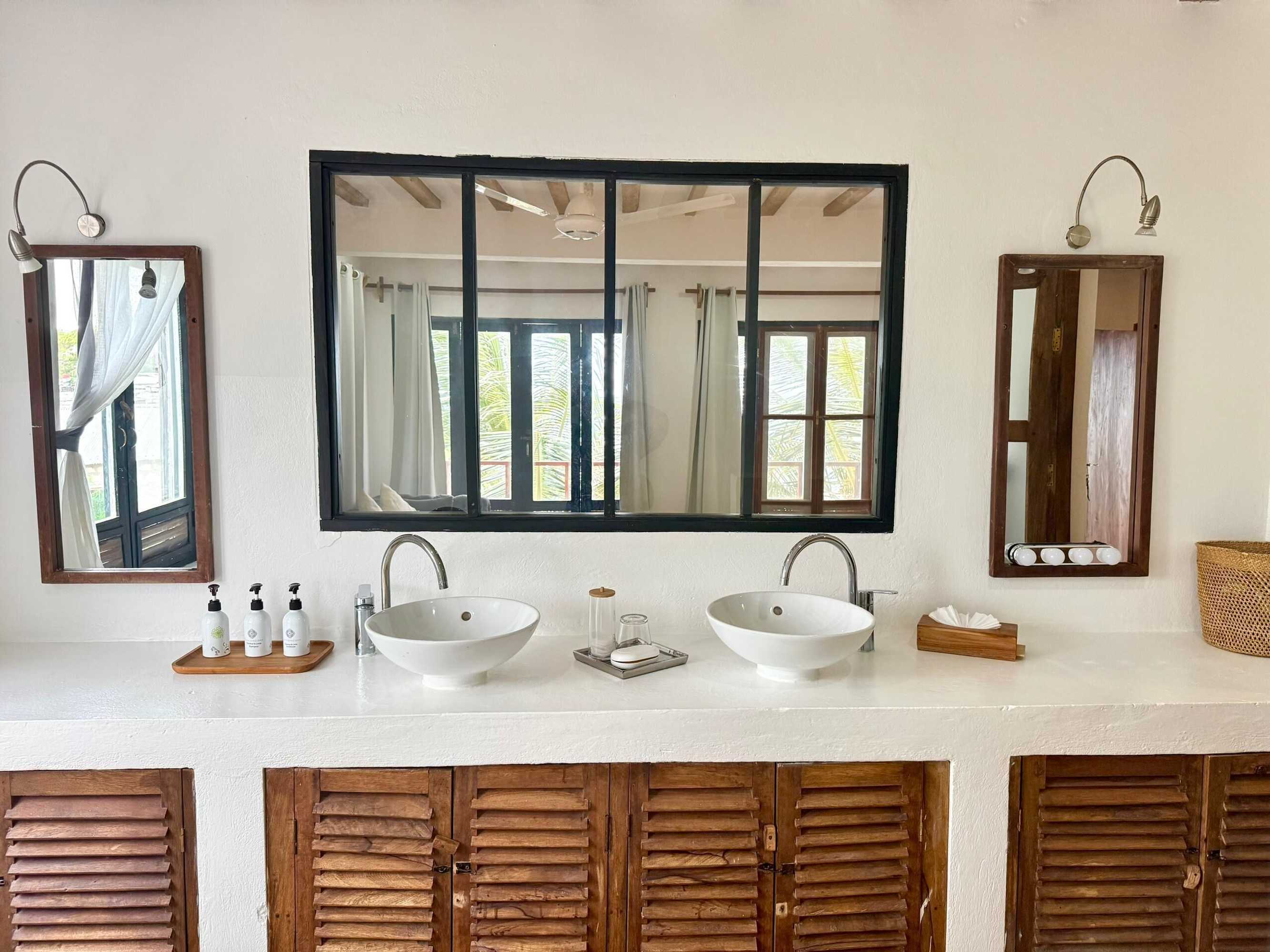 Gift card for La Villa de Victor Kigomani