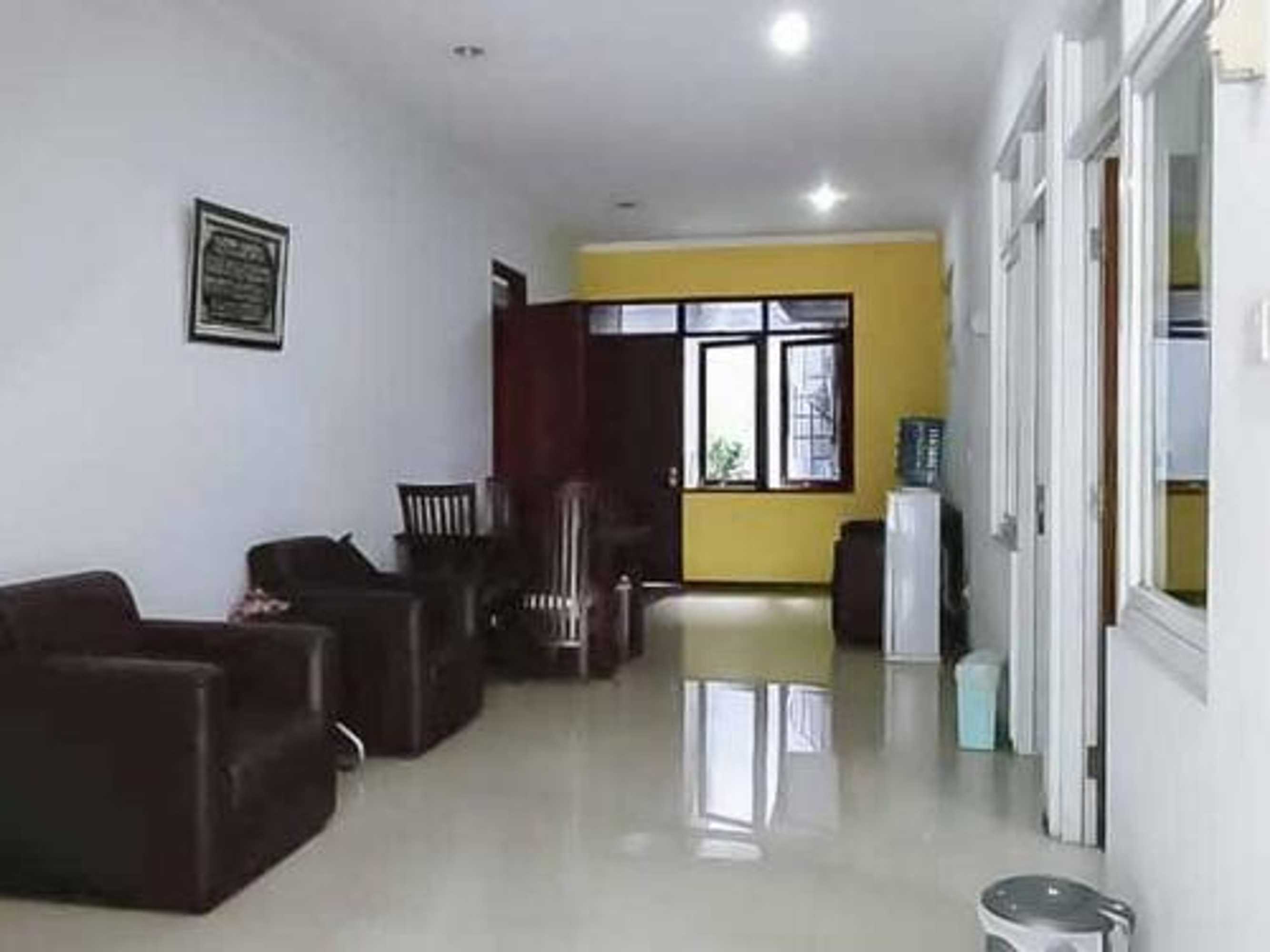 Gift card for Aimer Guest House Syariah Mitra Reddoorz Gift card for Aimer Guest House Syariah Mitra Reddoorz