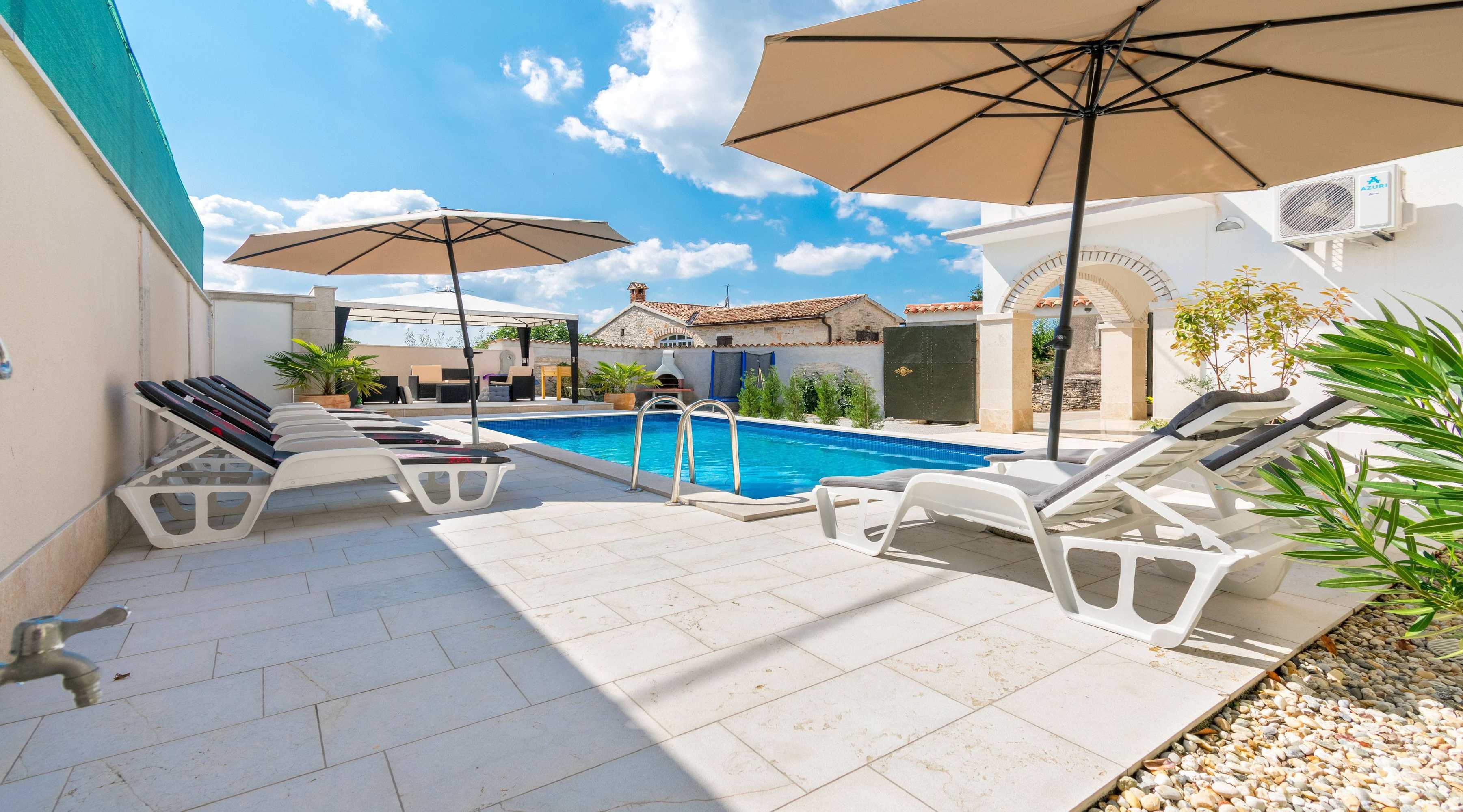 Gift card for Villa Martin - Fast Wifi, Near Restaurant, Fenced Yard, Pavilion, Center of Village