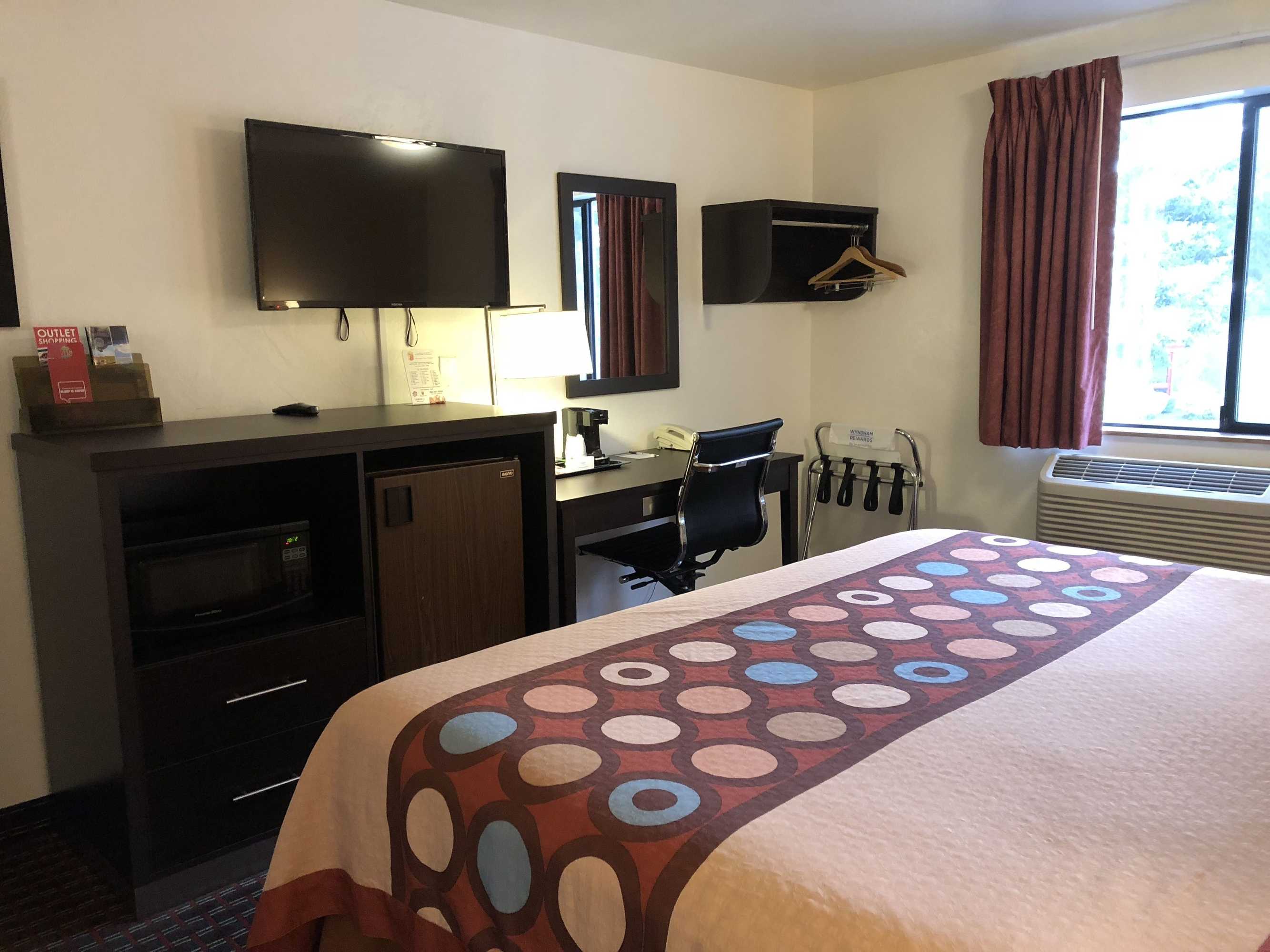Gift card for Super 8 by Wyndham Lacey Olympia Area Gift card for Super 8 by Wyndham Lacey Olympia Area