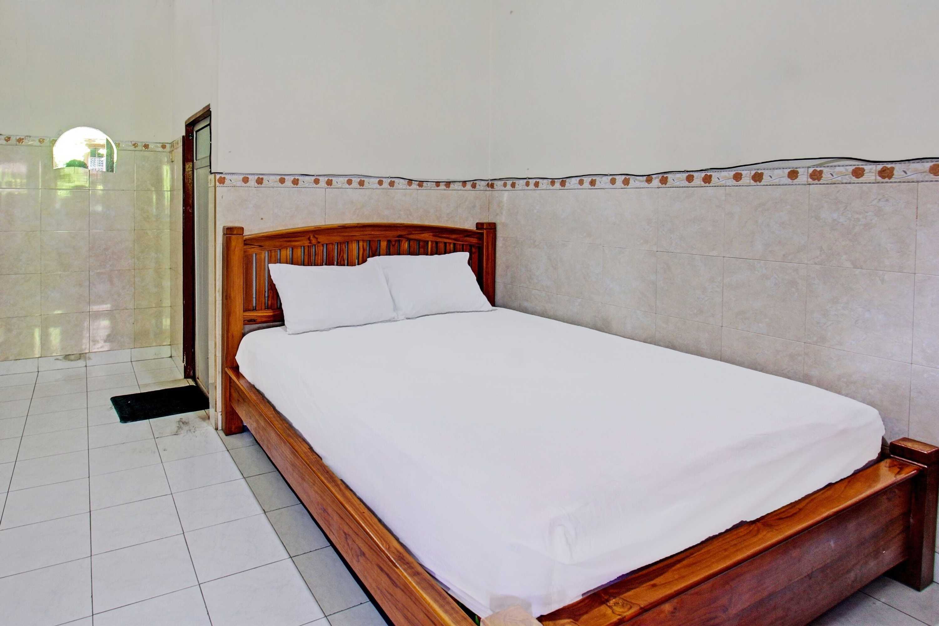 Gift card for Oyo 92560 Astri Homestay Gift card for Oyo 92560 Astri Homestay
