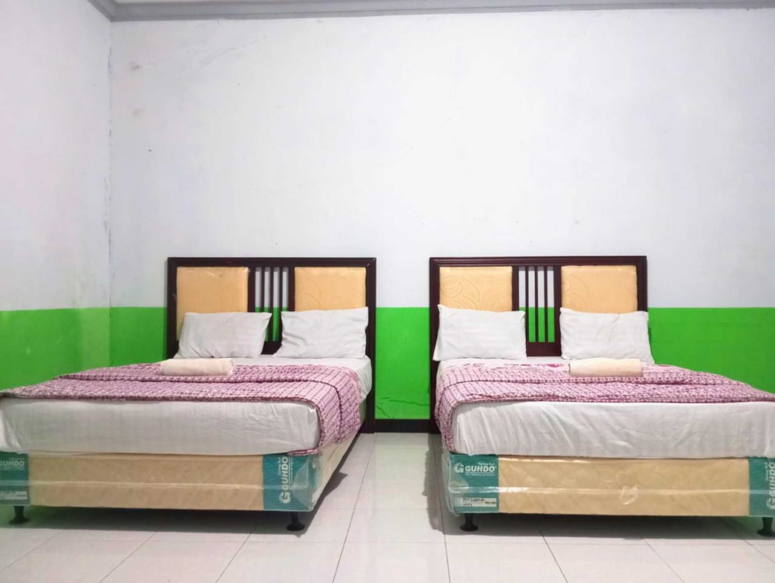 Gift card for Puspa Tiara Syar'i Guci Mitra Reddoorz