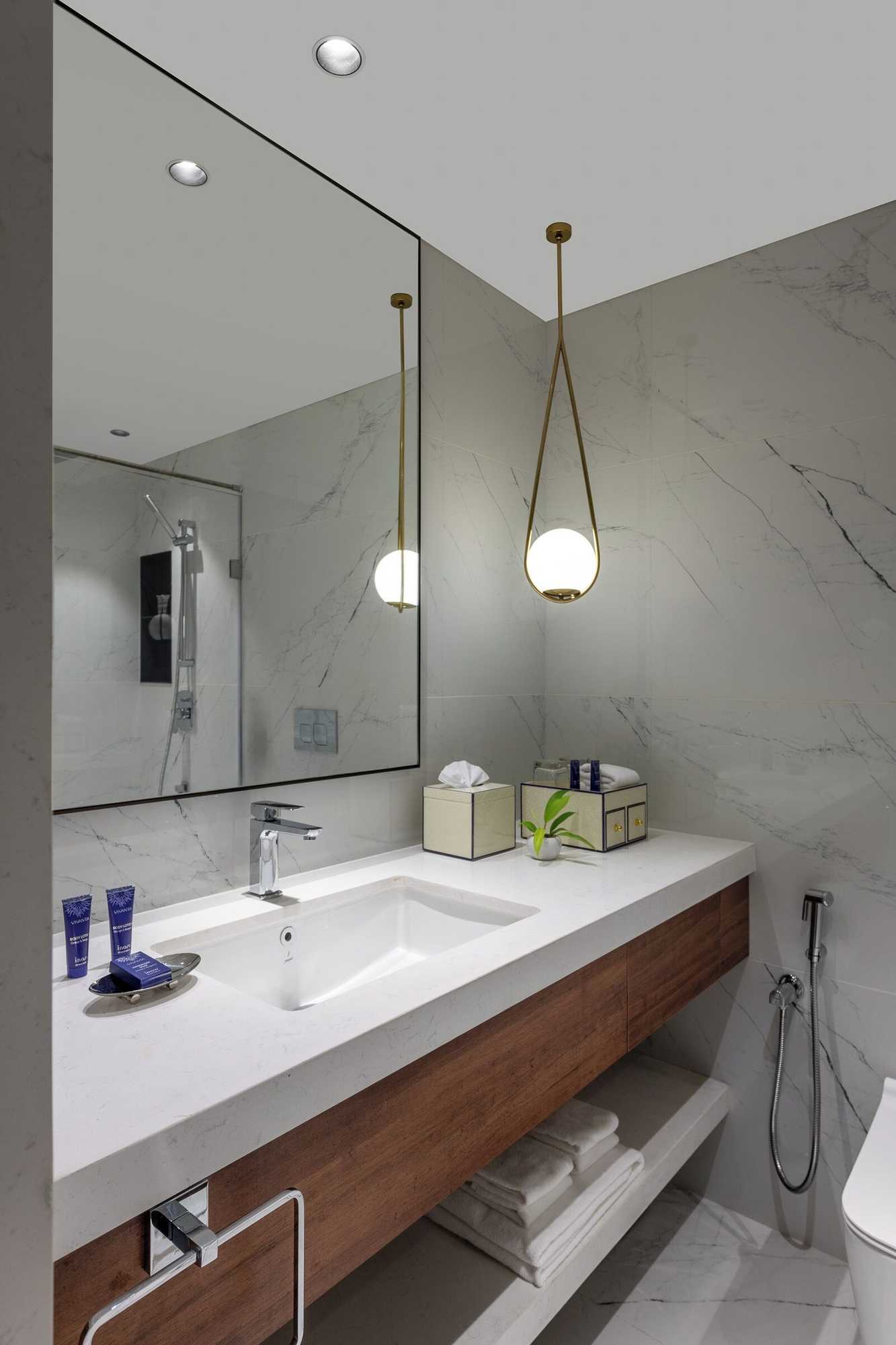 Gift card for Vivanta Ernakulam, Marine Drive