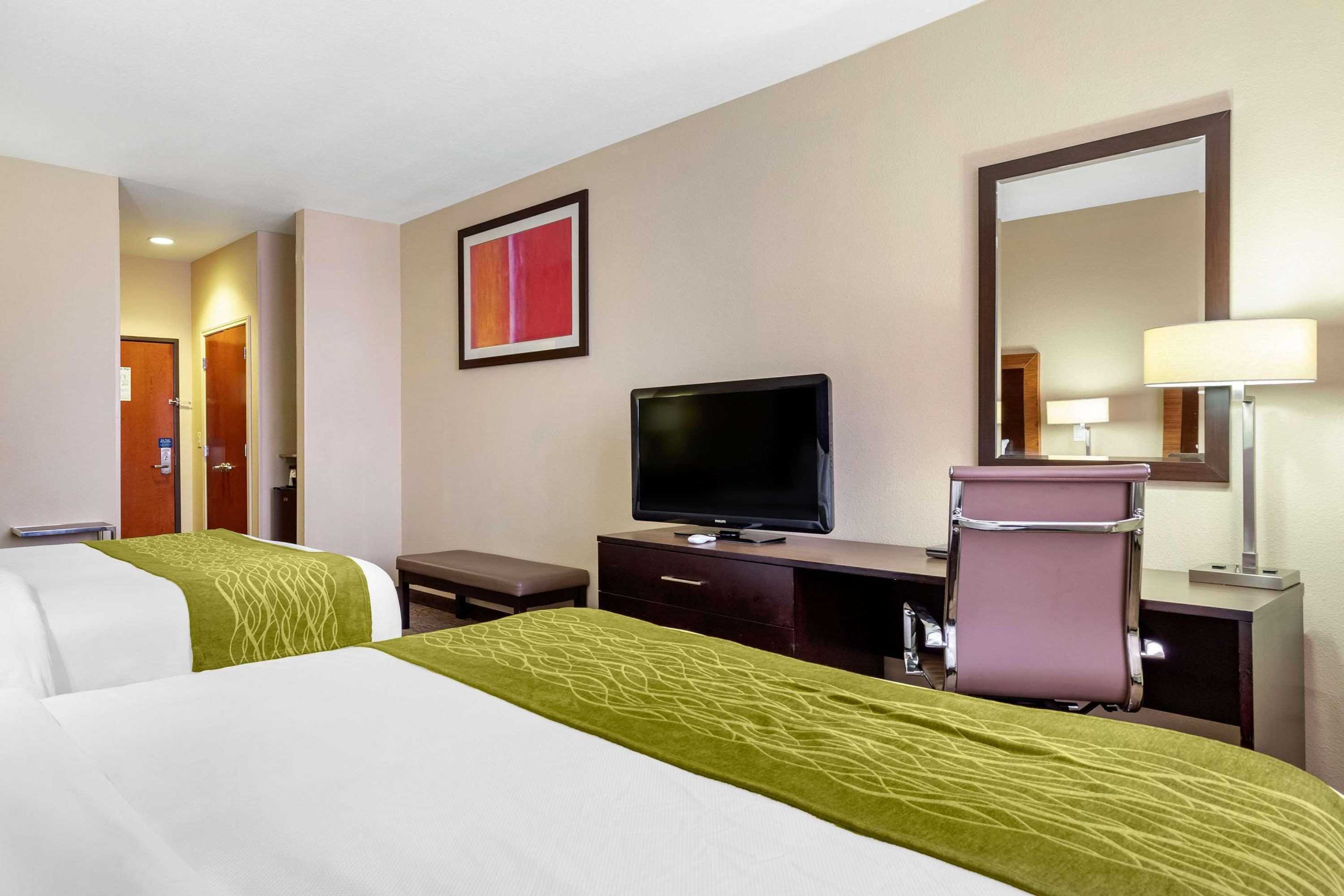 Gift card for Comfort Inn & Suites Lakeside Gift card for Comfort Inn & Suites Lakeside