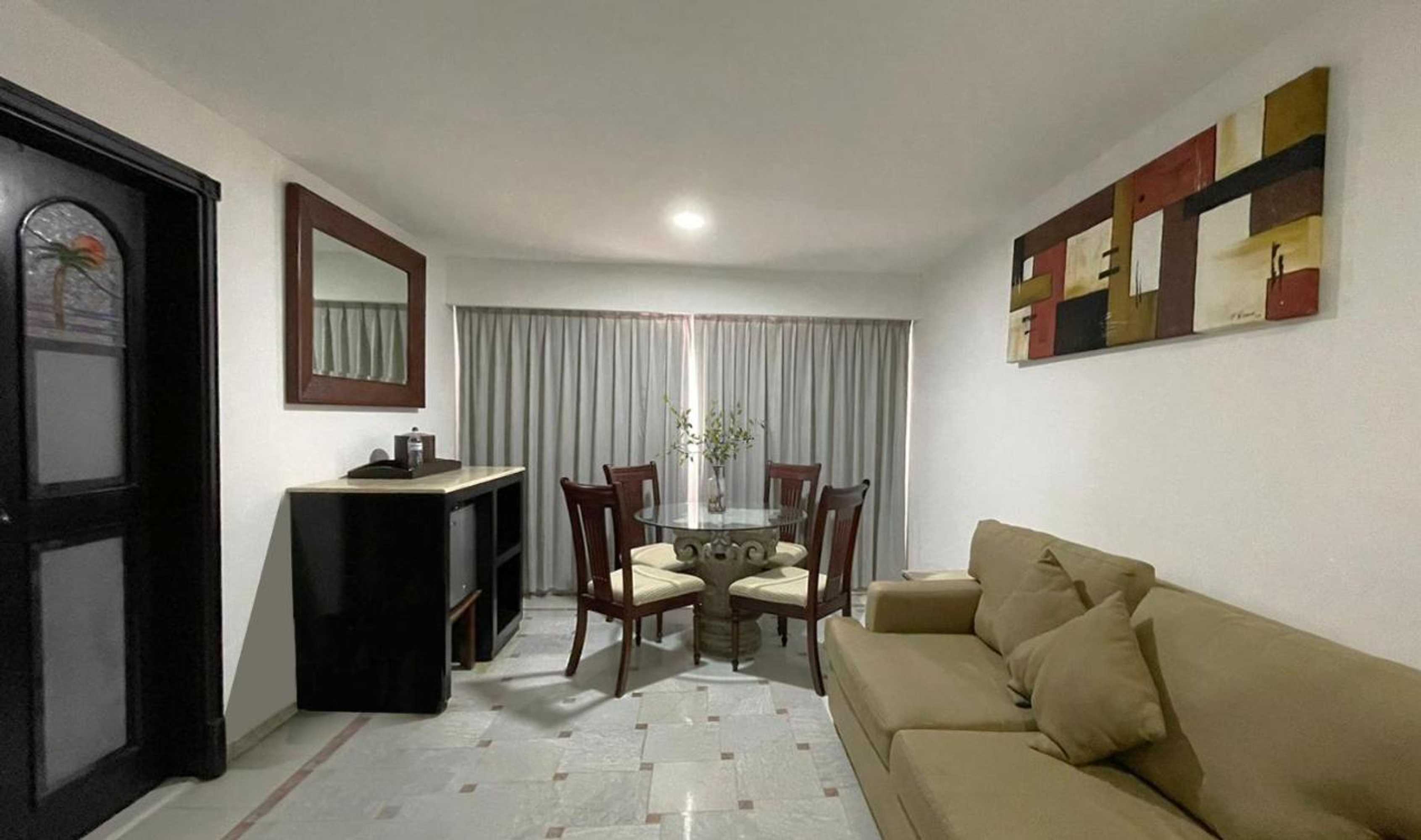 Gift card for Wyndham Garden Los Mochis Plaza Inn Gift card for Wyndham Garden Los Mochis Plaza Inn