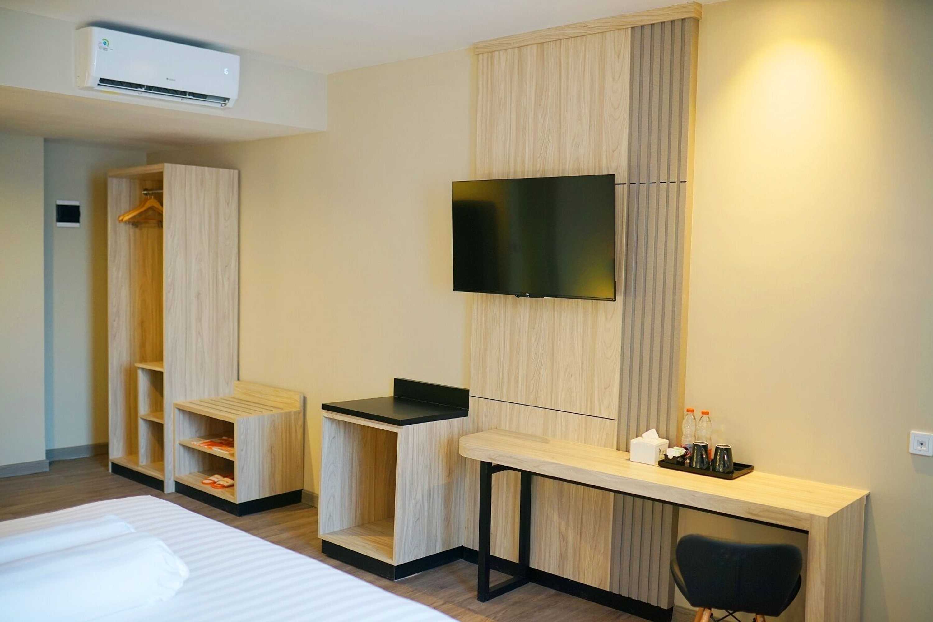 Gift card for Front One Gosyen Hotel Salatiga Gift card for Front One Gosyen Hotel Salatiga