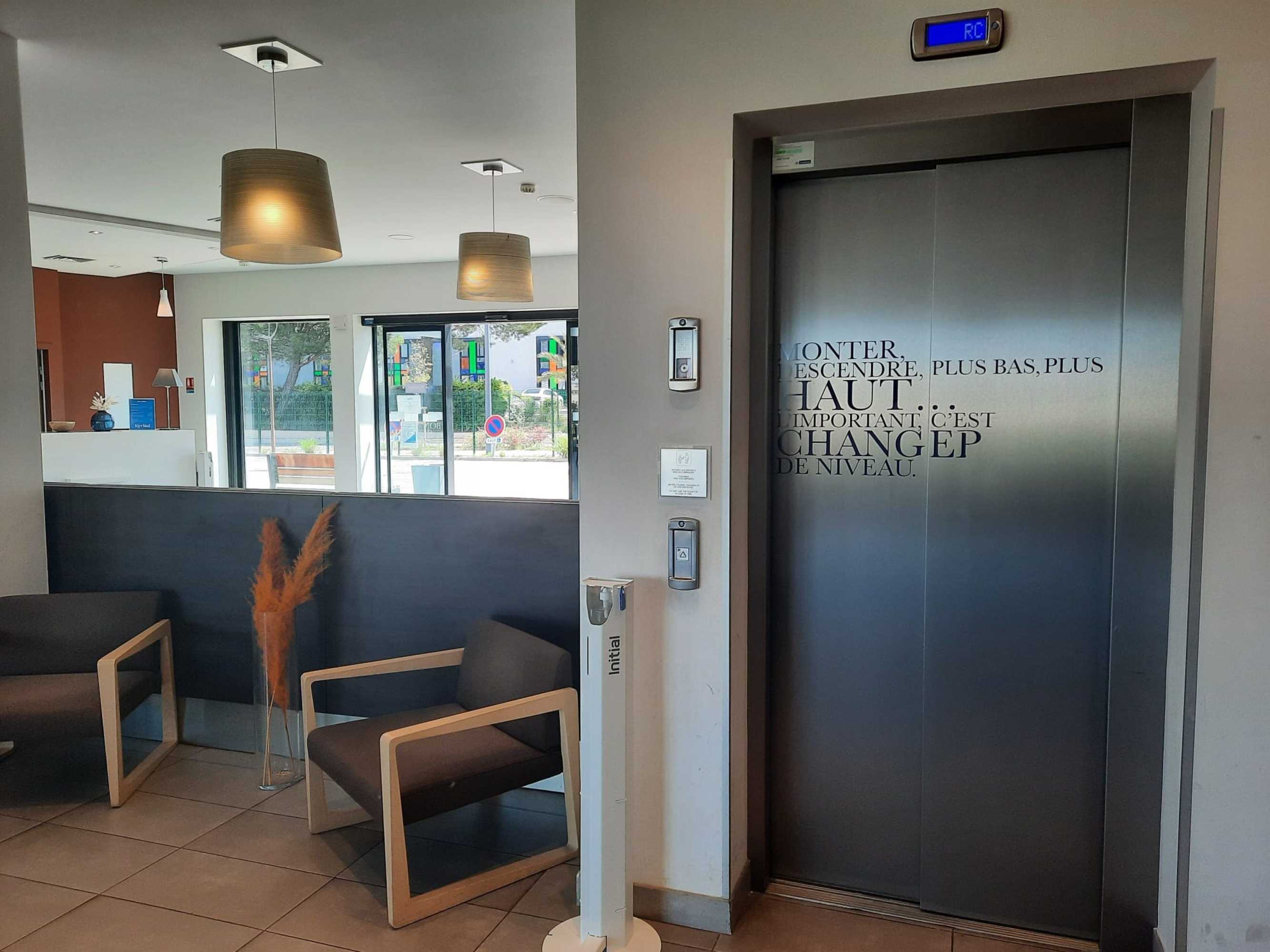 Gift card for Holiday Inn Express Marseille Airport by Ihg Gift card for Holiday Inn Express Marseille Airport by Ihg