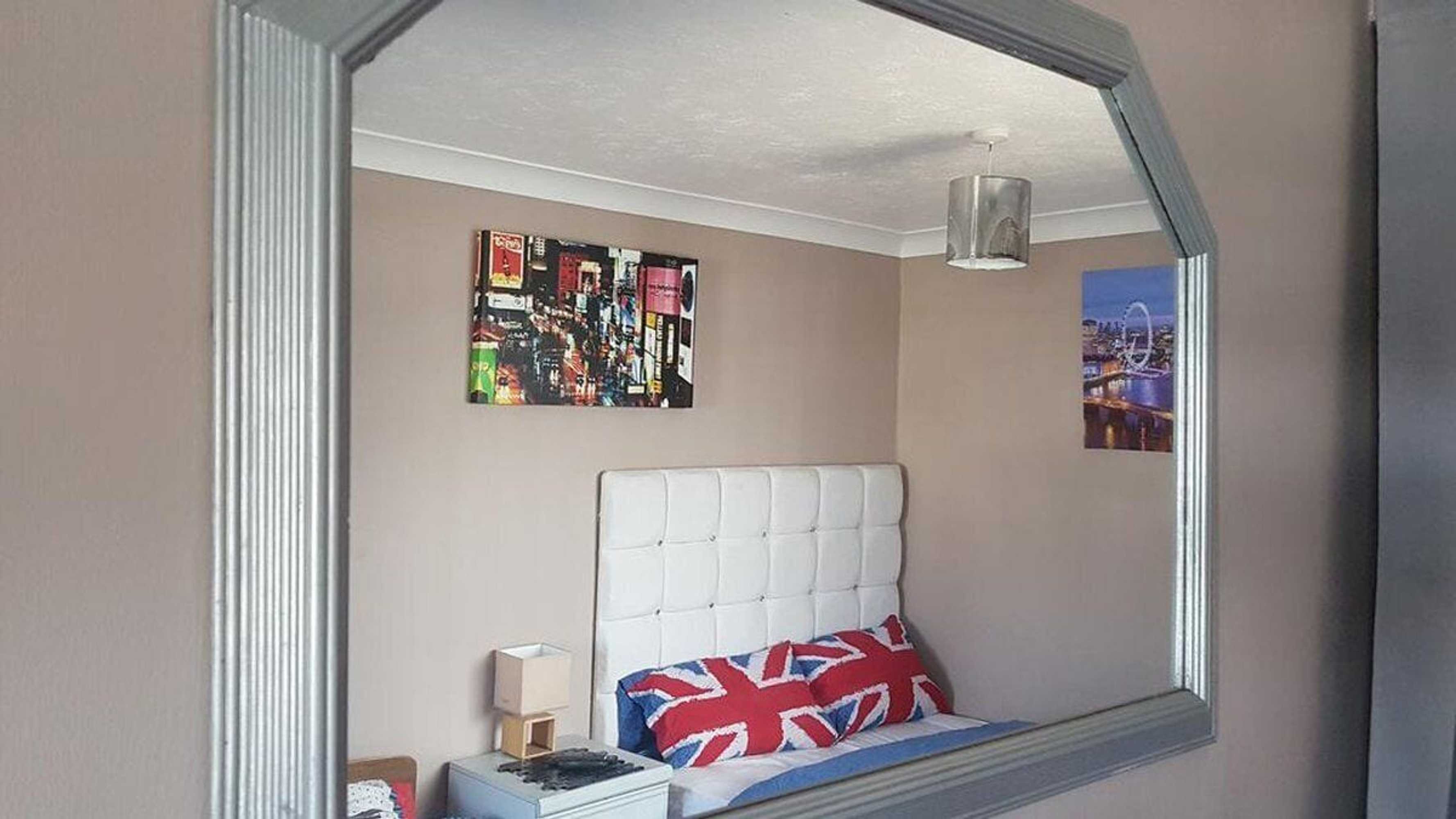 Gift card for John Wayne's Lodge by Sea