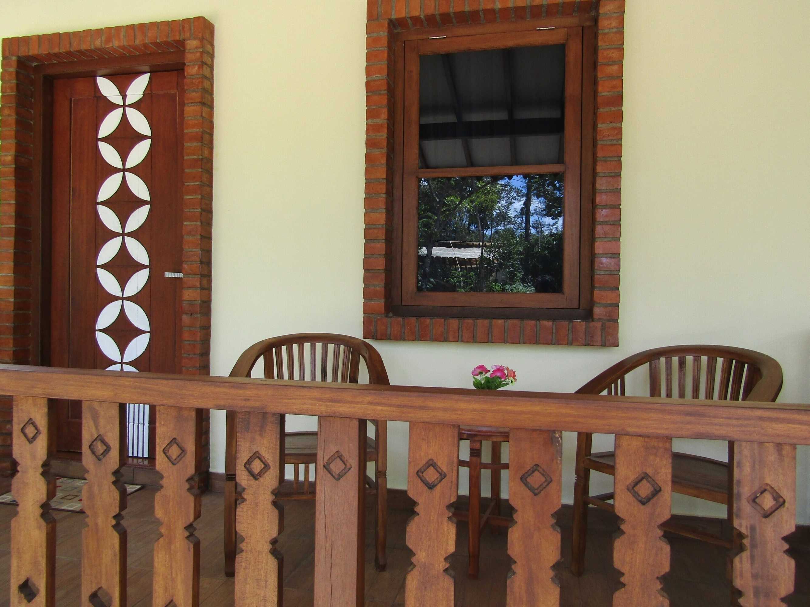 Gift card for Nia Maretta House Syariah