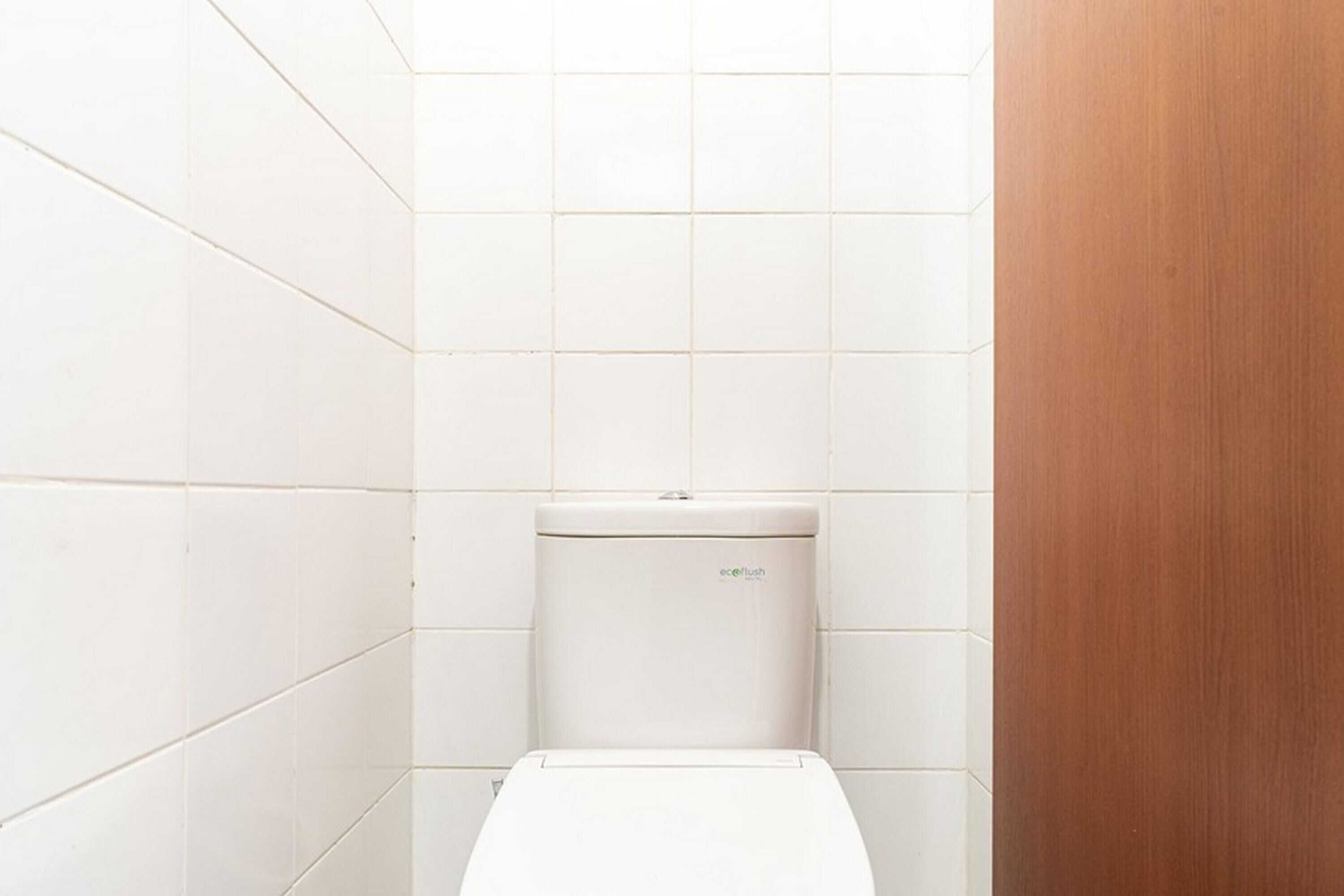 Gift card for Reddoorz Plus @ Ecohome Citra Raya Tangerang