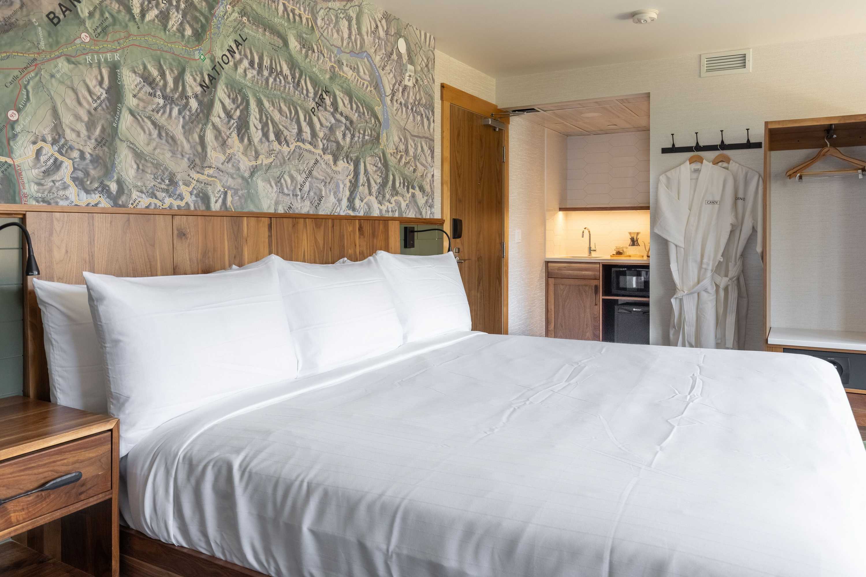 Gift card for Hotel Canoe & Suites Gift card for Hotel Canoe & Suites