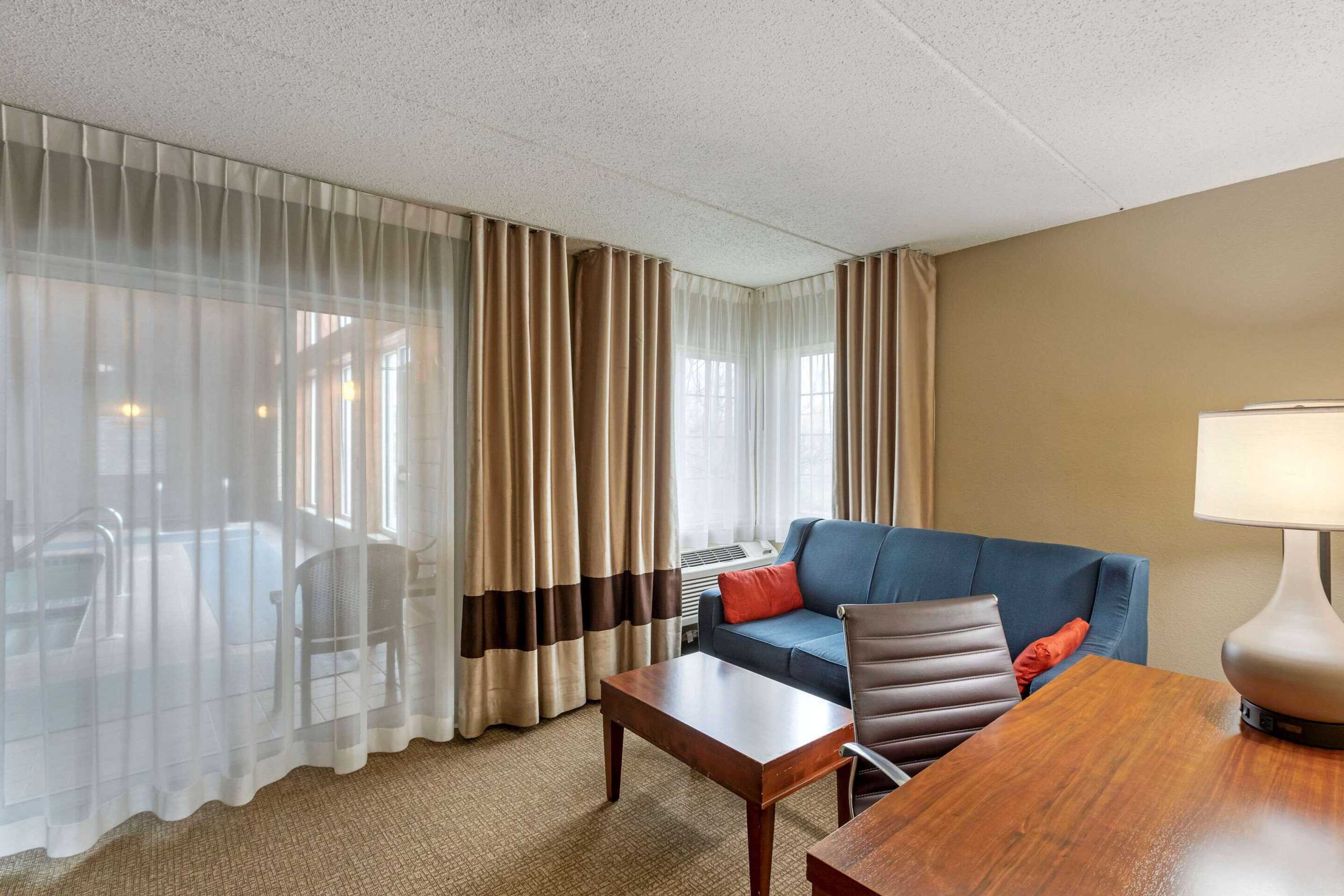 Gift card for Comfort Inn & Suites Jackson - West Bend Gift card for Comfort Inn & Suites Jackson - West Bend