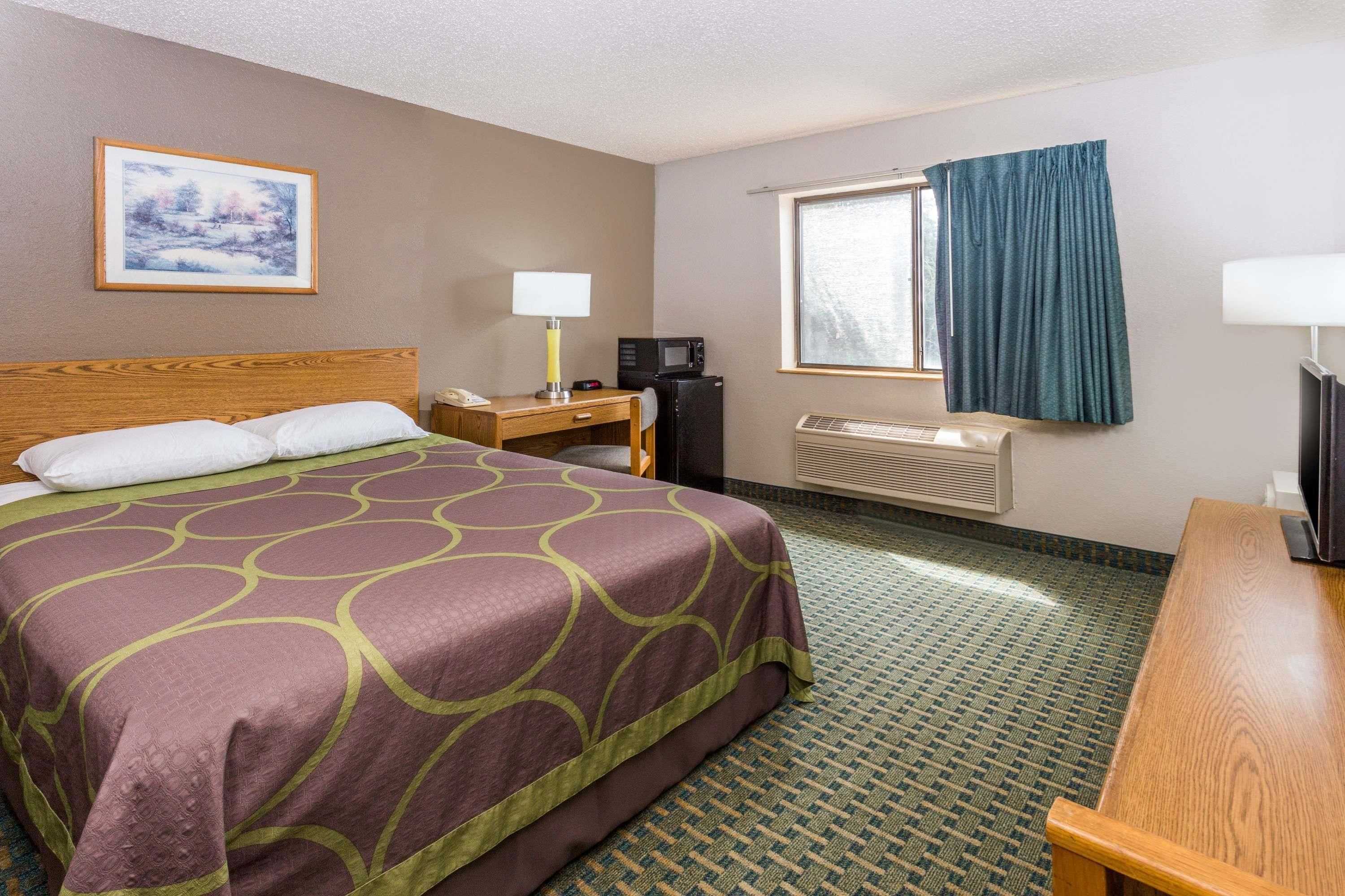 Gift card for Super 8 by Wyndham St. Charles Gift card for Super 8 by Wyndham St. Charles