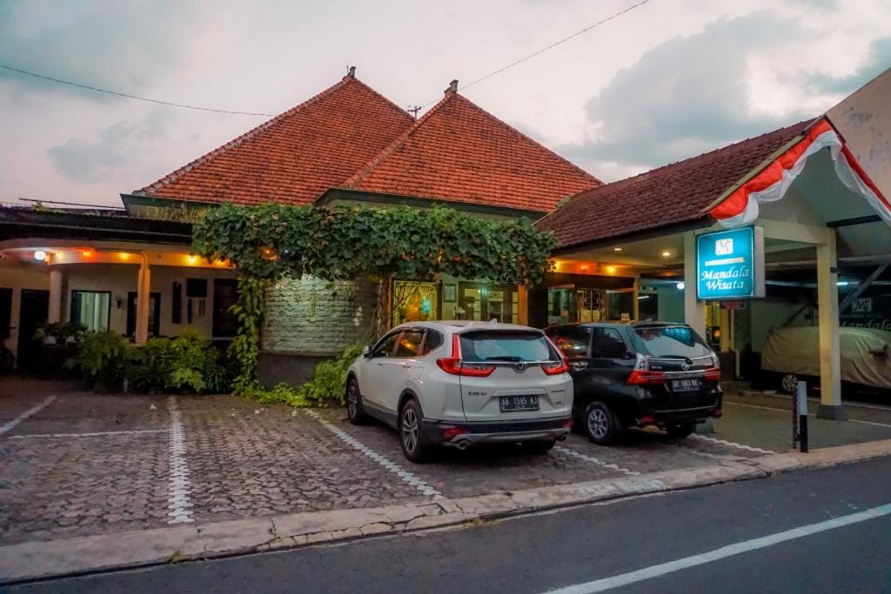 Gift card for Reddoorz Plus @ Purwosari