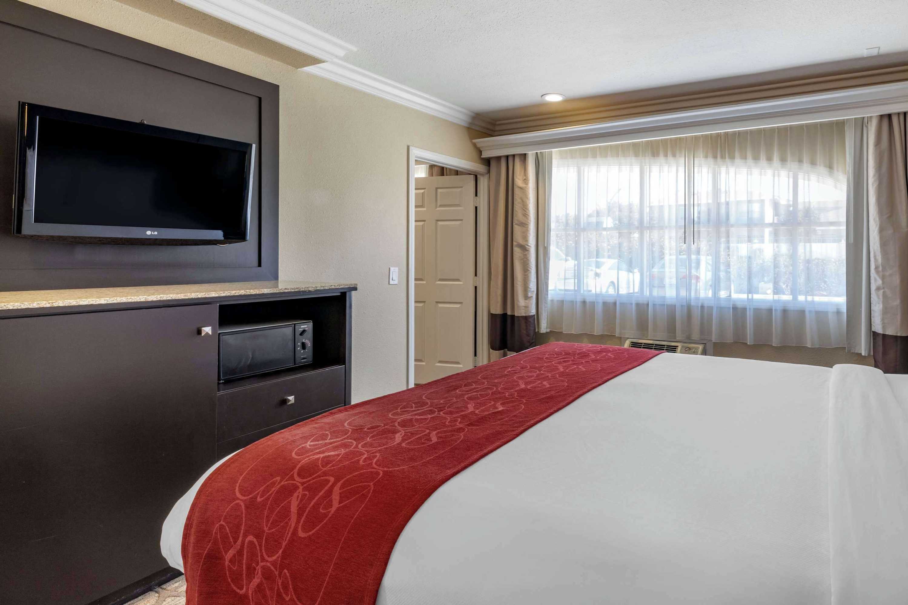 Gift card for Comfort Suites San Clemente Beach Gift card for Comfort Suites San Clemente Beach
