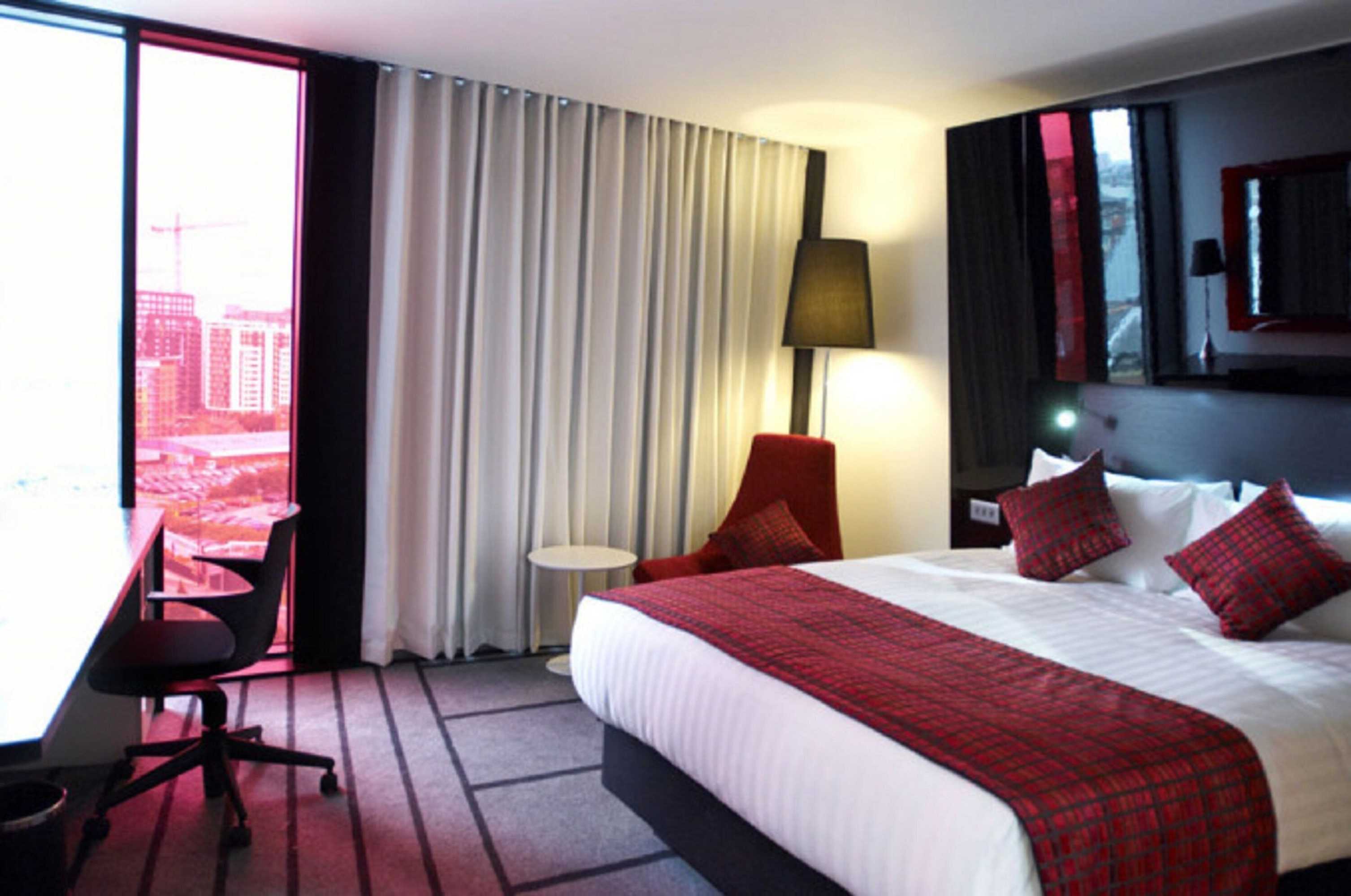 Gift card for Crowne Plaza Hotel Manchester City Centre by Ihg Gift card for Crowne Plaza Hotel Manchester City Centre by Ihg