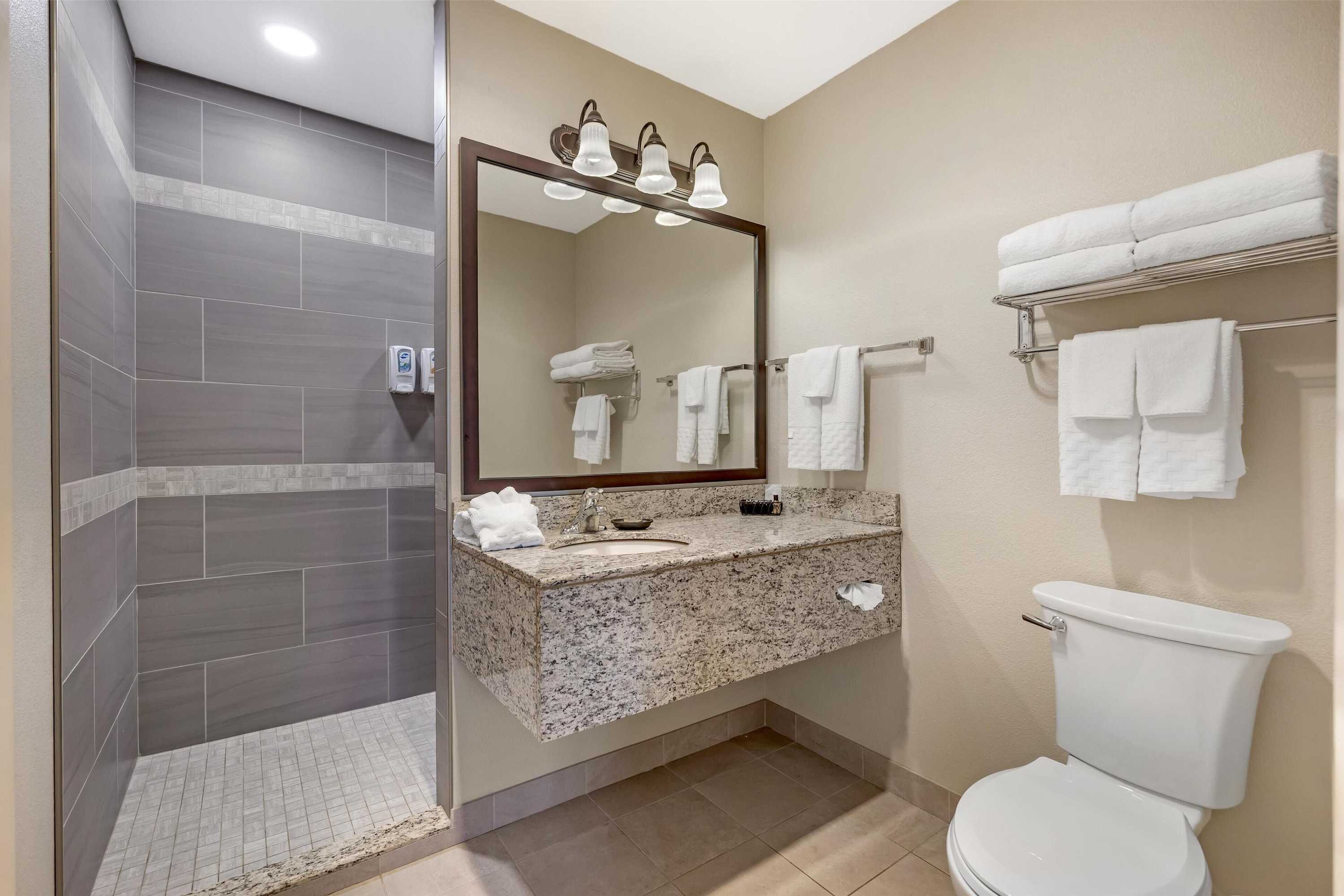 Gift card for Best Western Plus Vintage Valley Inn