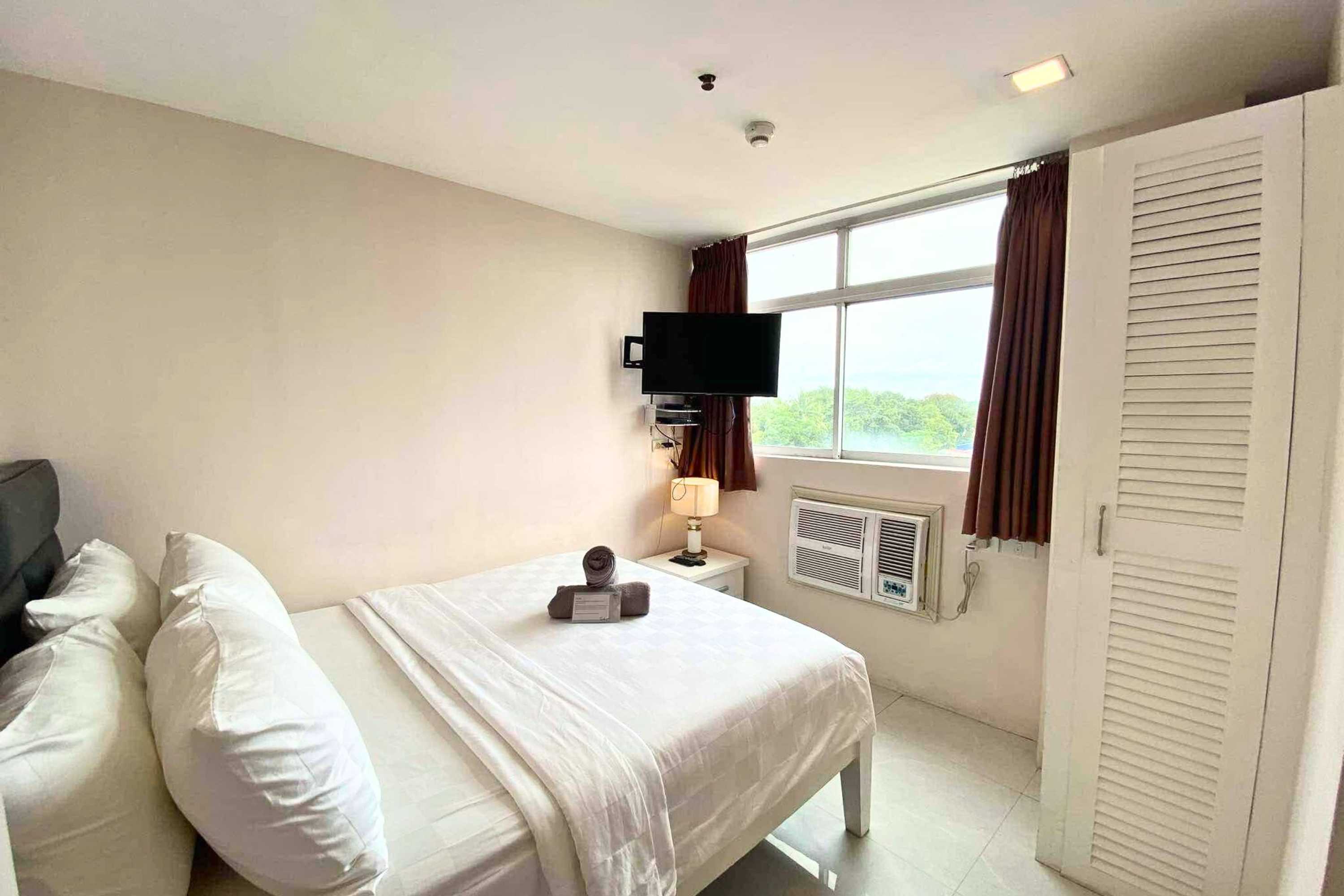 Gift card for Tely's Bed & Breakfast Iloilo Powered by Cocotel Gift card for Tely's Bed & Breakfast Iloilo Powered by Cocotel