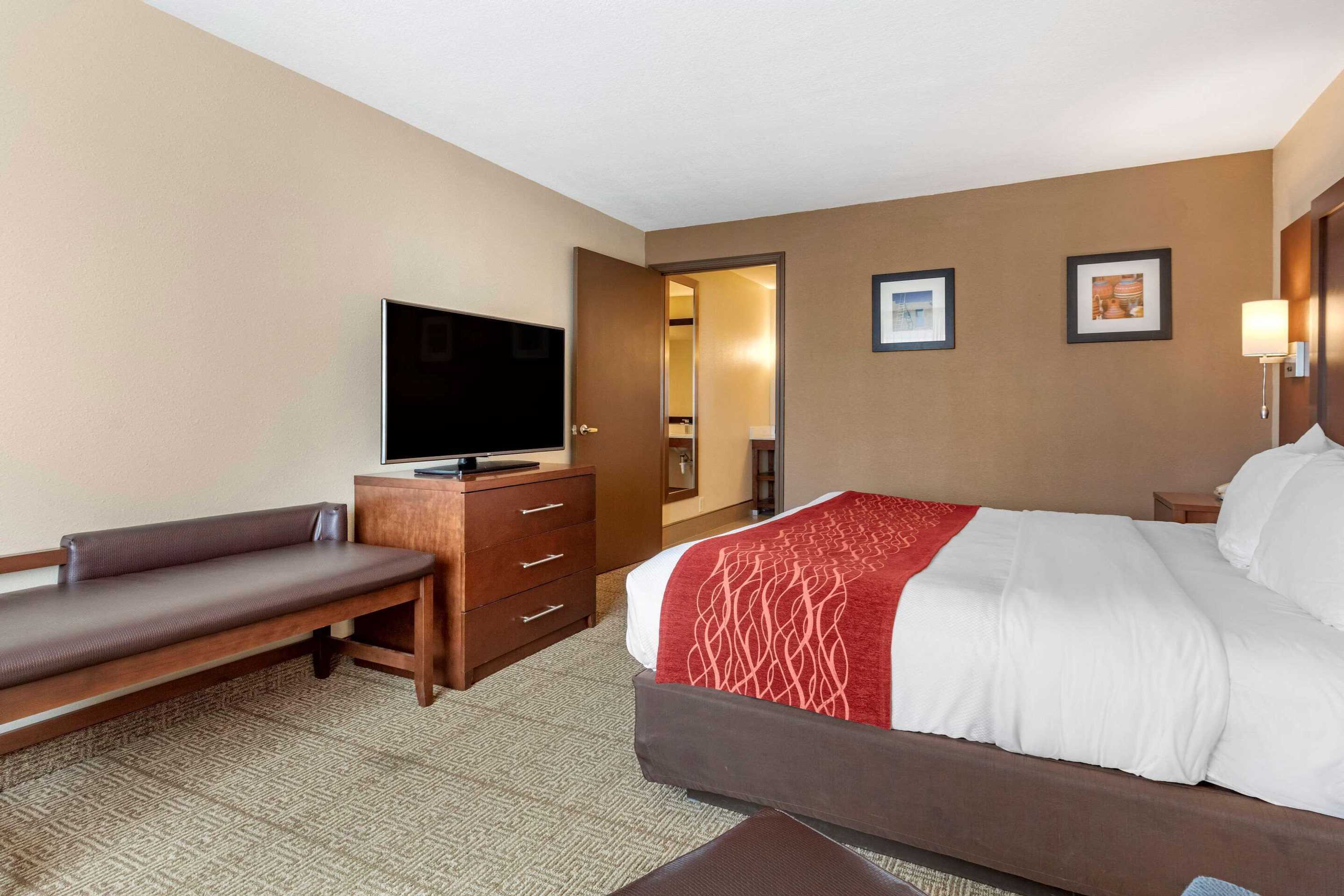 Gift card for Comfort Inn Santa Rosa on Route 66 Gift card for Comfort Inn Santa Rosa on Route 66