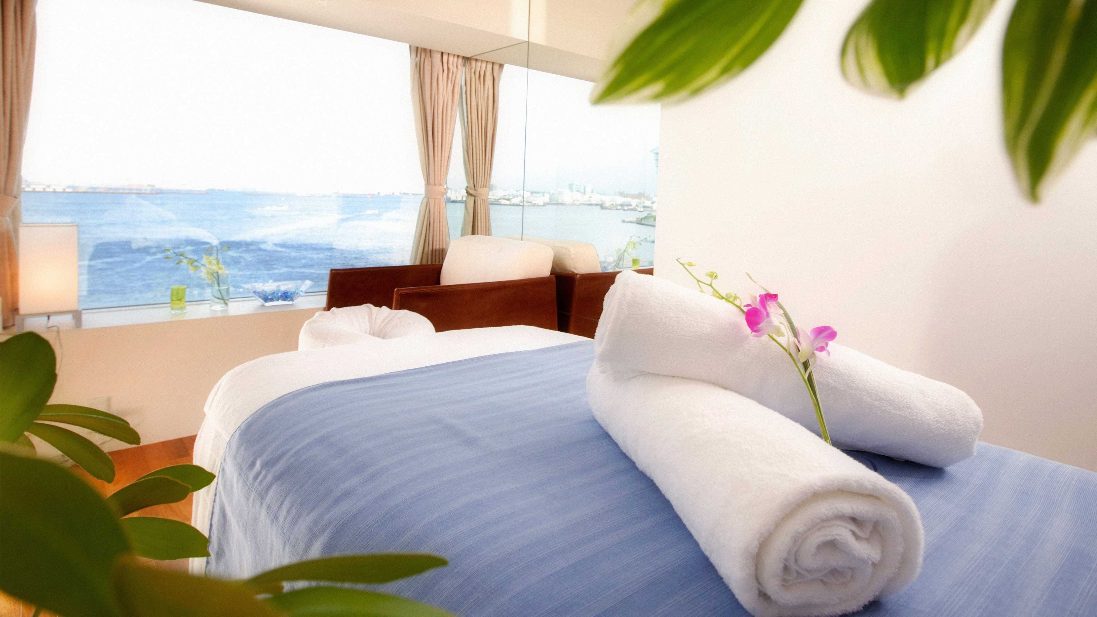 Gift card for Intercontinental Yokohama Grand by Ihg Gift card for Intercontinental Yokohama Grand by Ihg