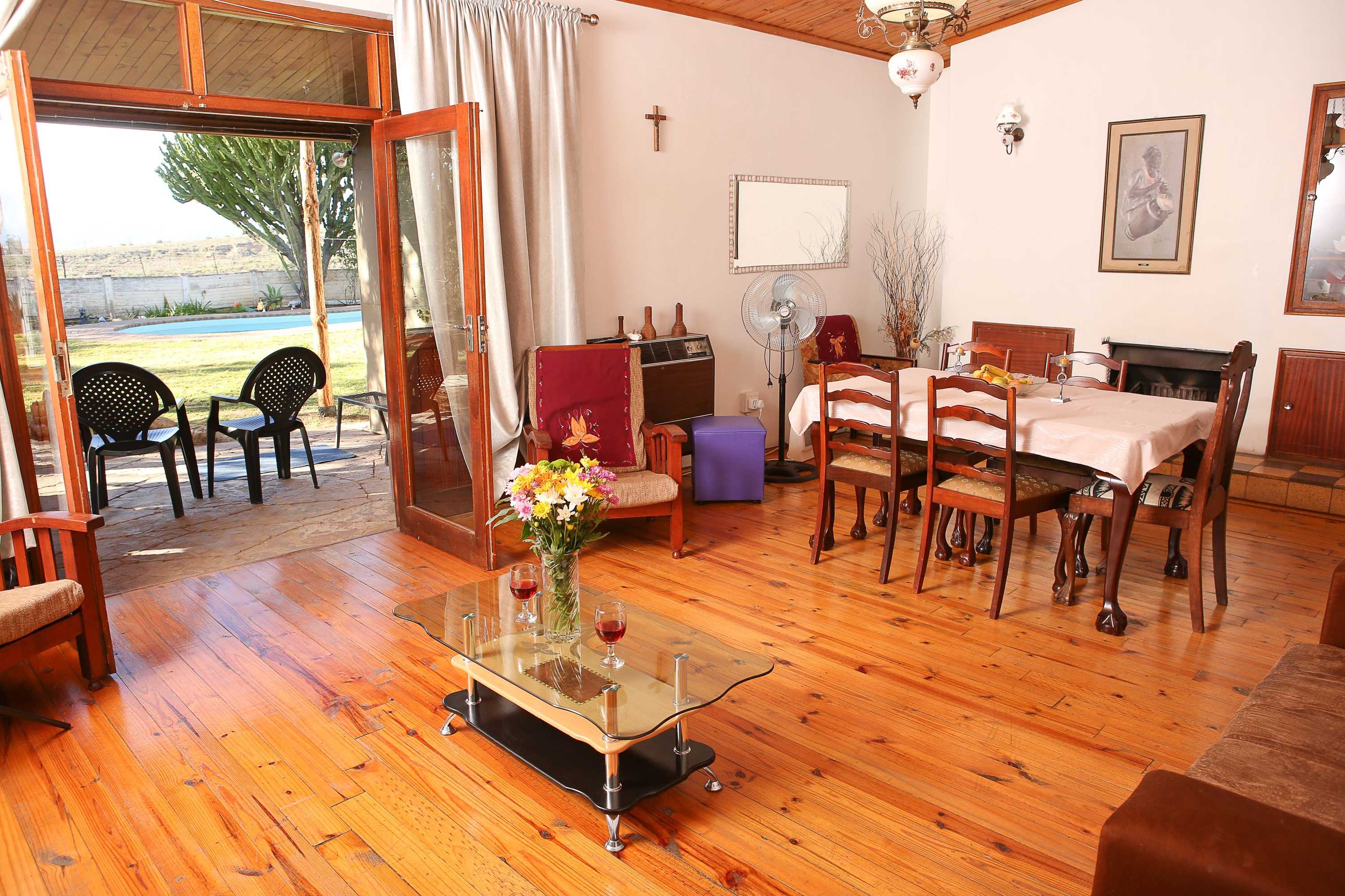 Gift card for Oudtshoorn Homestay Accommodation Gift card for Oudtshoorn Homestay Accommodation