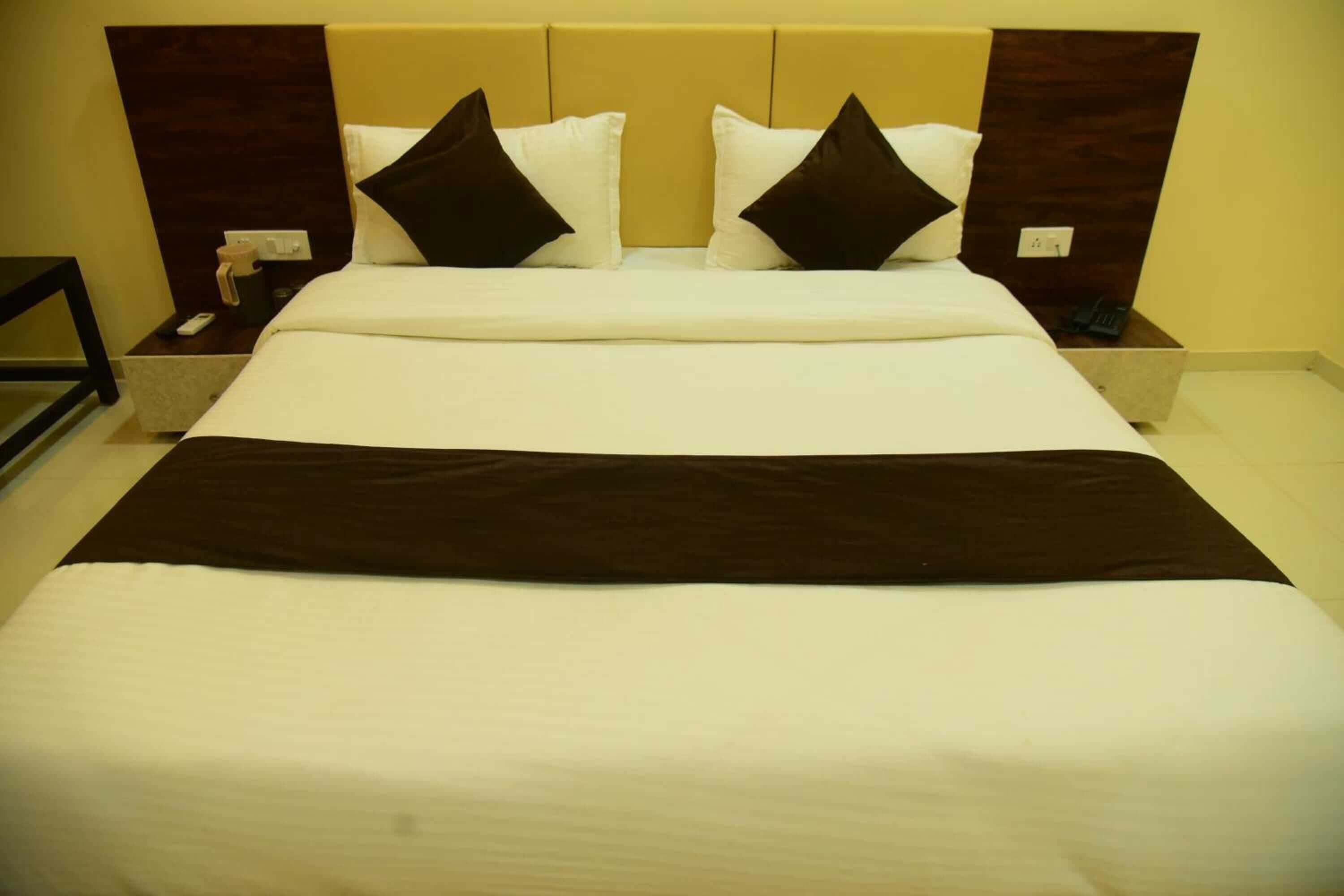 Gift card for Hotel Savera Palace Gift card for Hotel Savera Palace