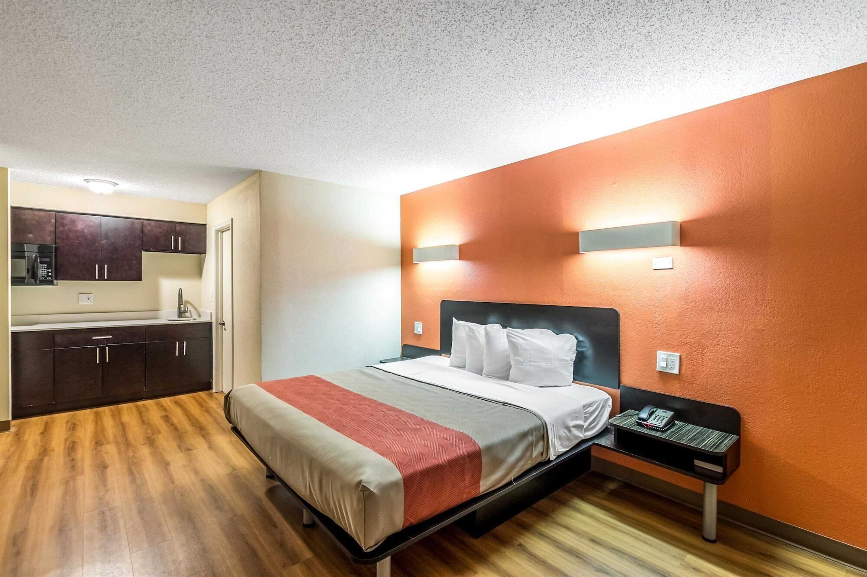 Gift card for Motel 6 New Brunswick