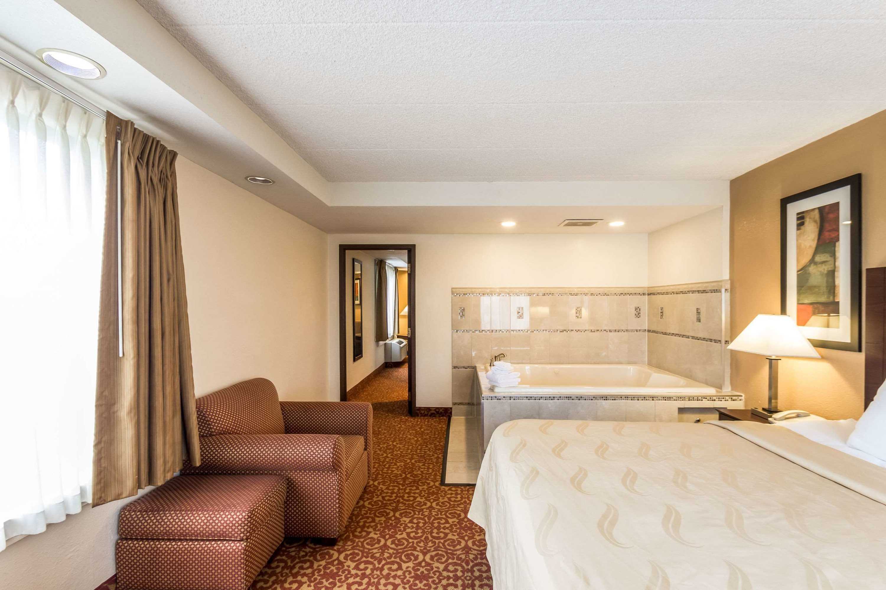 Gift card for Quality Suites Milwaukee Airport Gift card for Quality Suites Milwaukee Airport