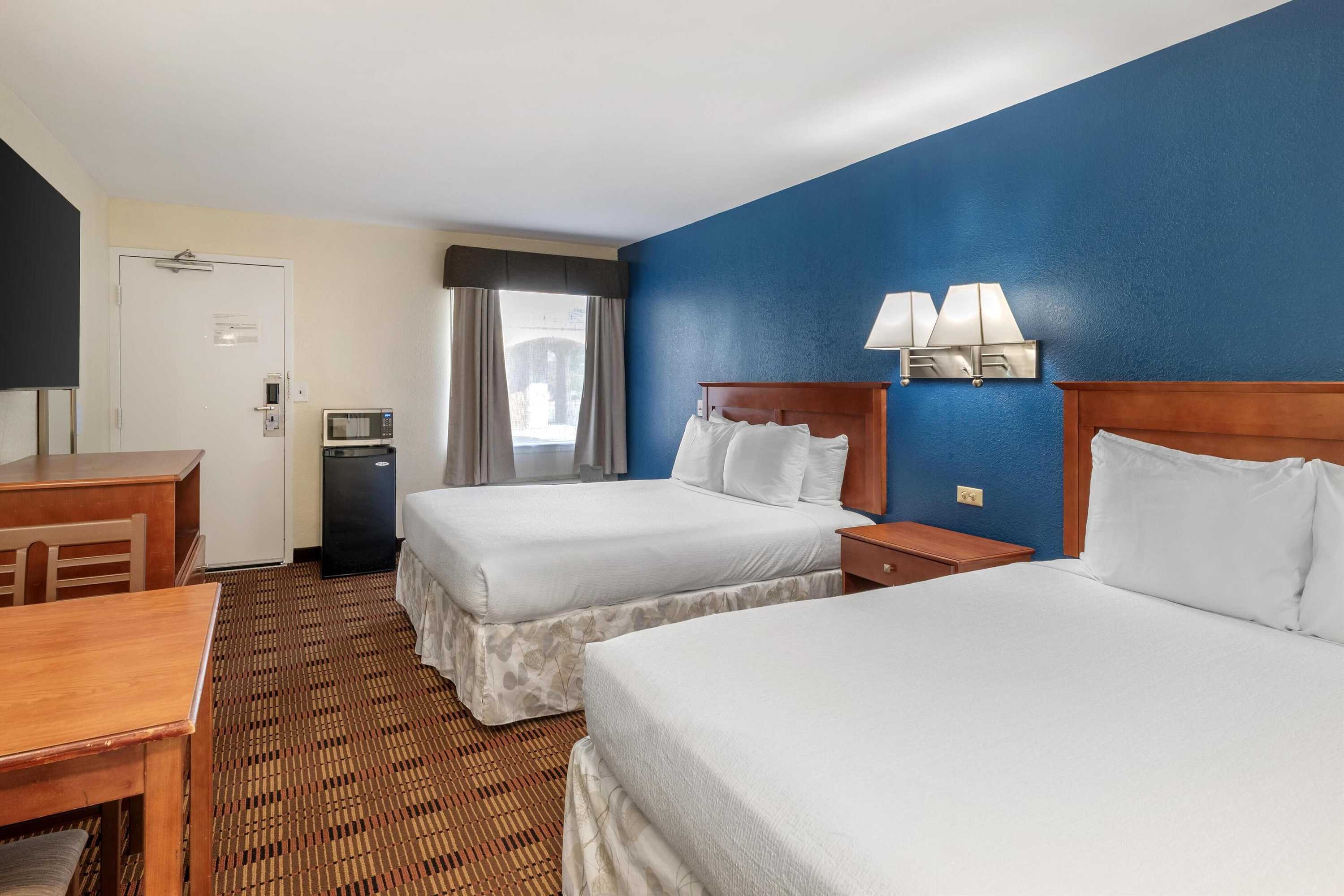 Gift card for Surestay Hotel by Best Western East Brunswick Gift card for Surestay Hotel by Best Western East Brunswick